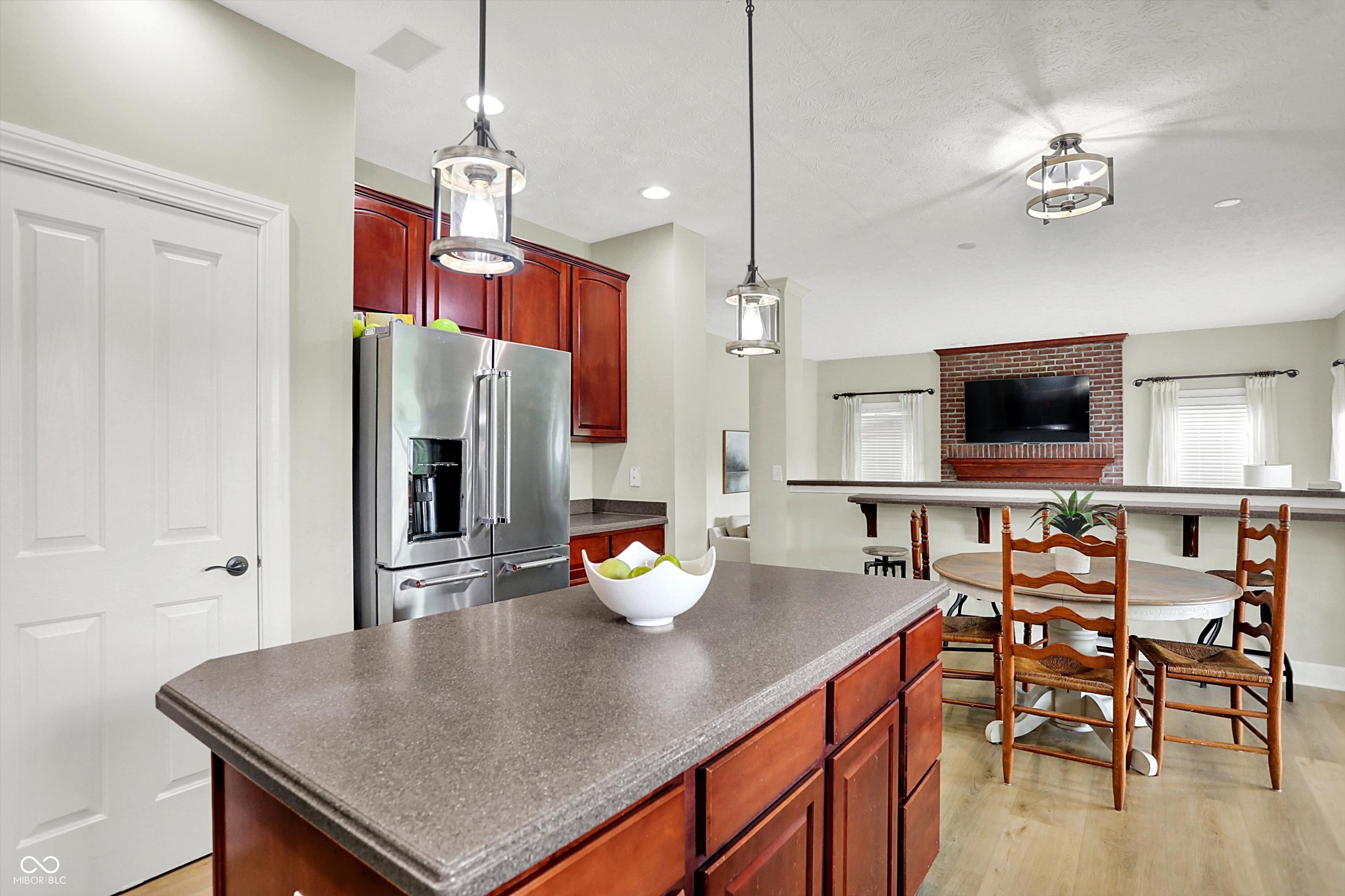 4279 Redwood Court