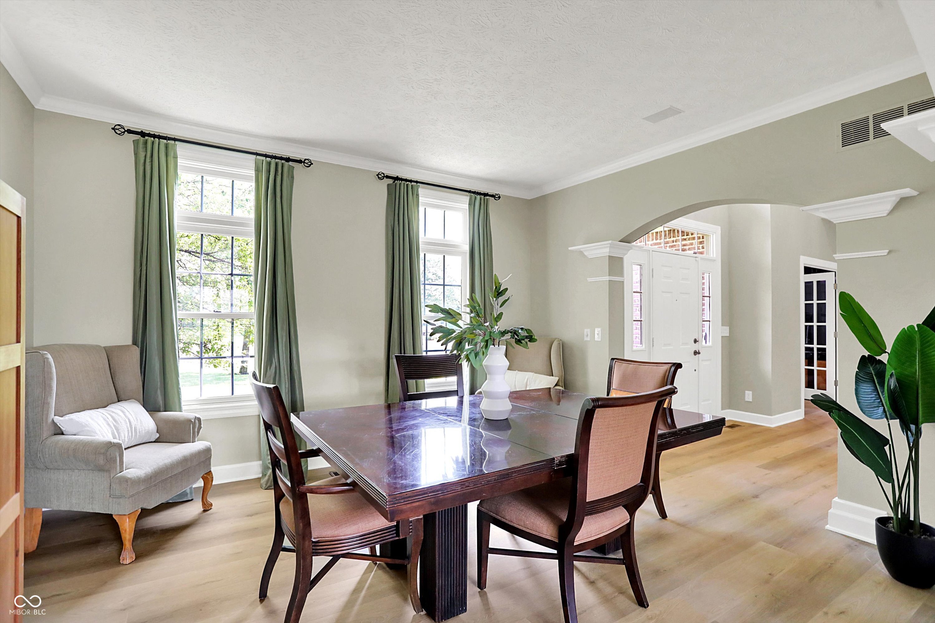 4279 Redwood Court