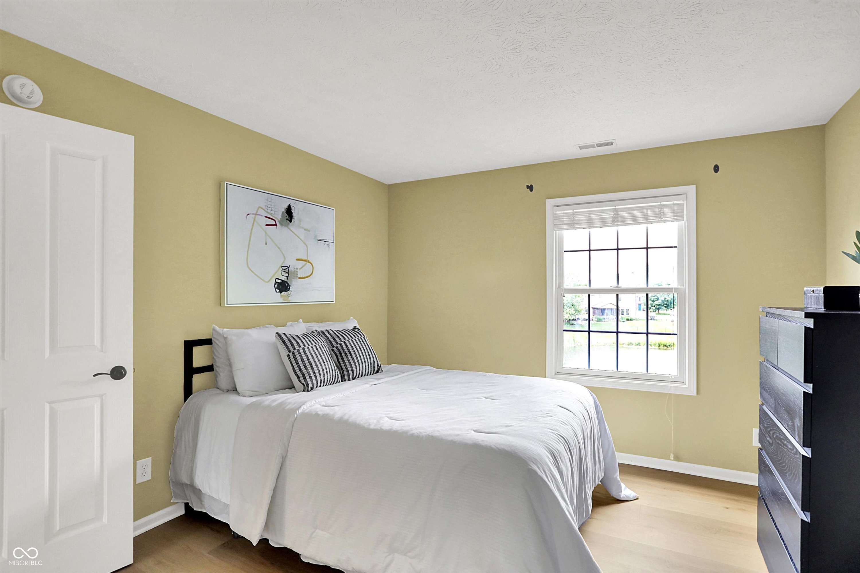 4279 Redwood Court