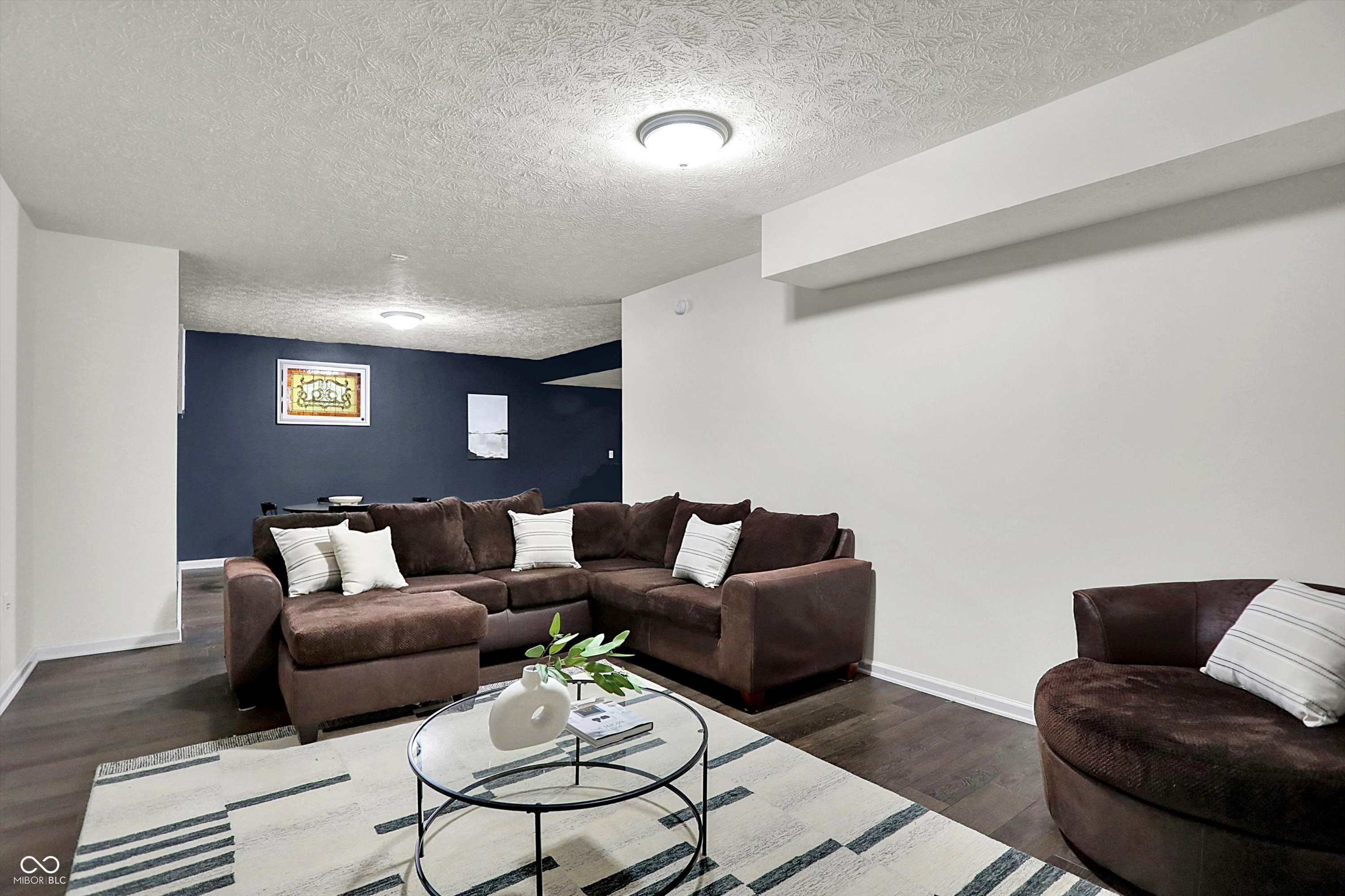 4279 Redwood Court