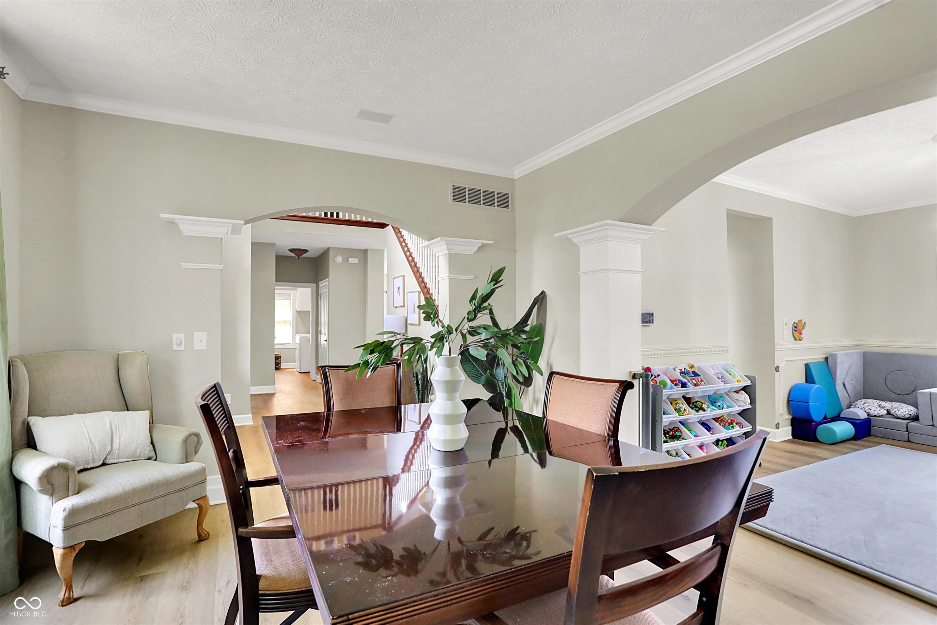 4279 Redwood Court