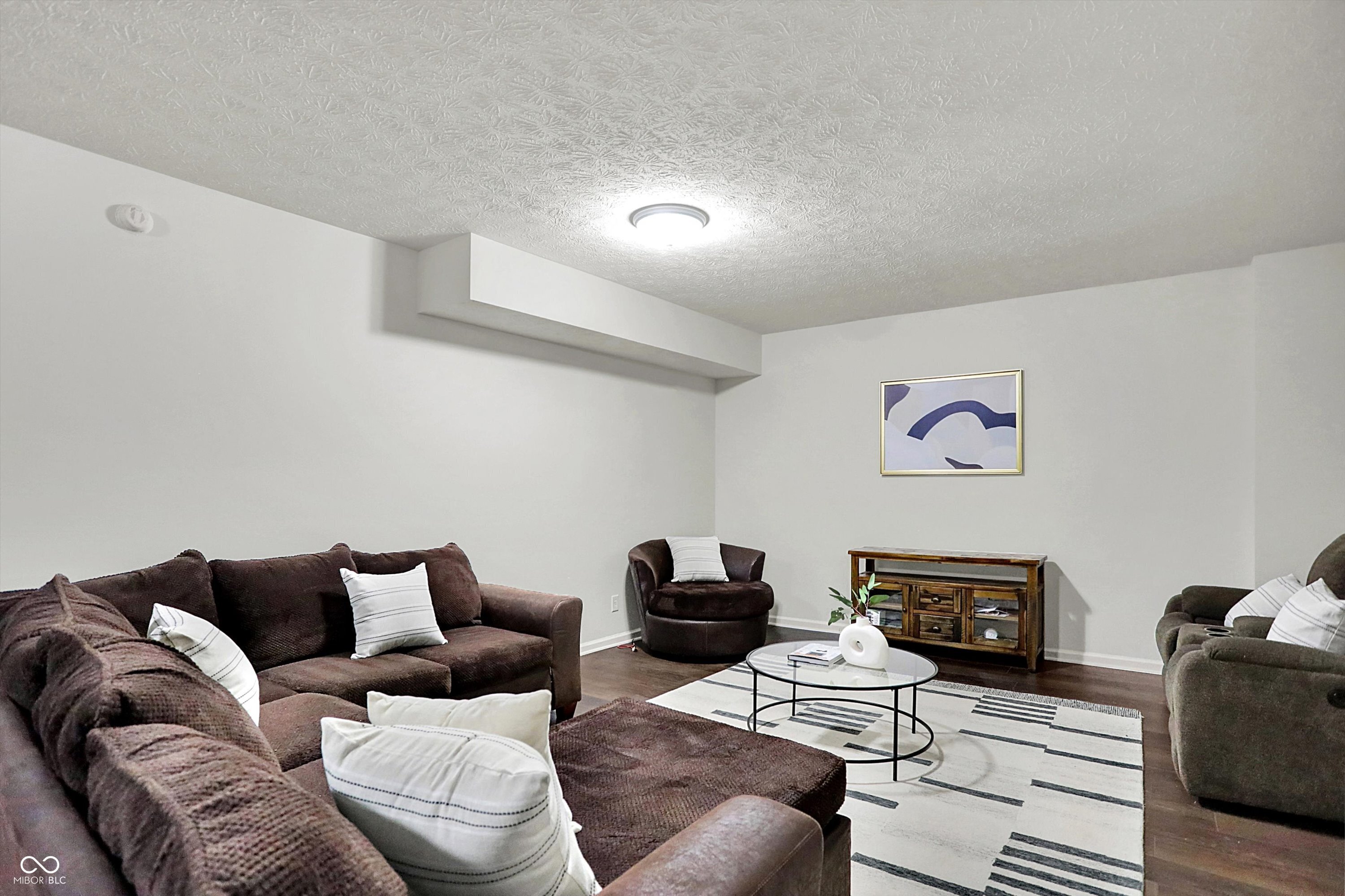 4279 Redwood Court