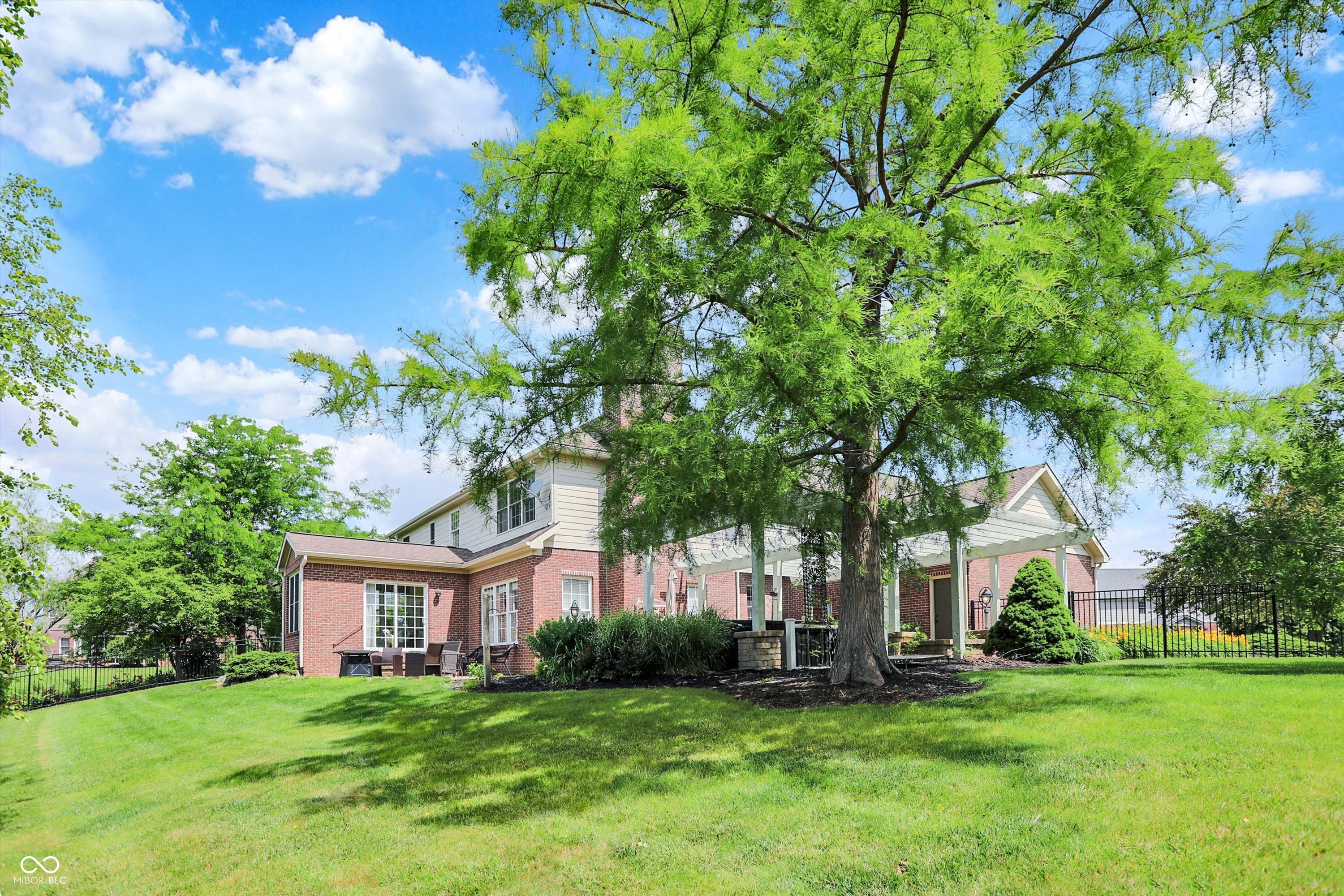 4279 Redwood Court