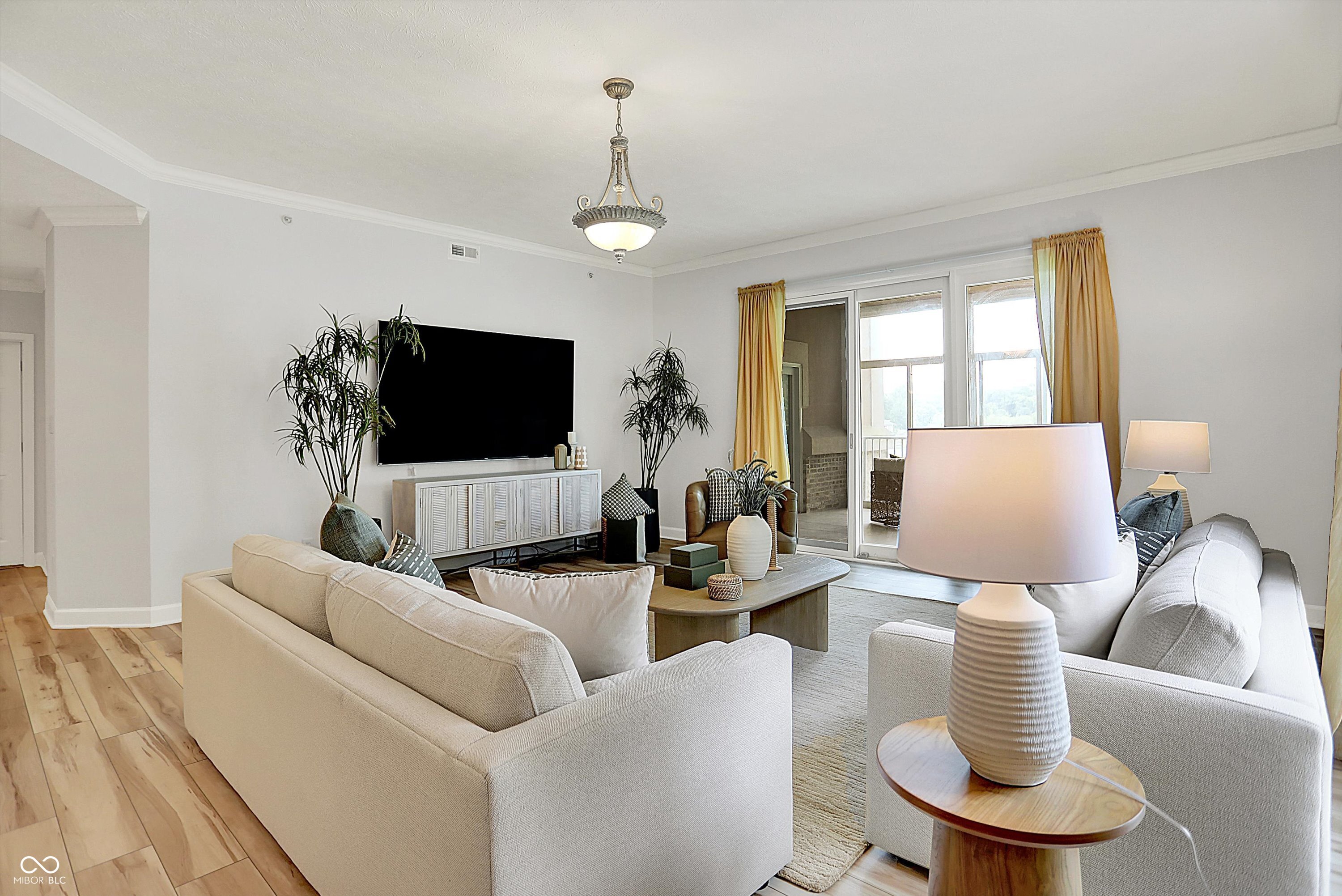 6640 Page Boulevard Unit: 101