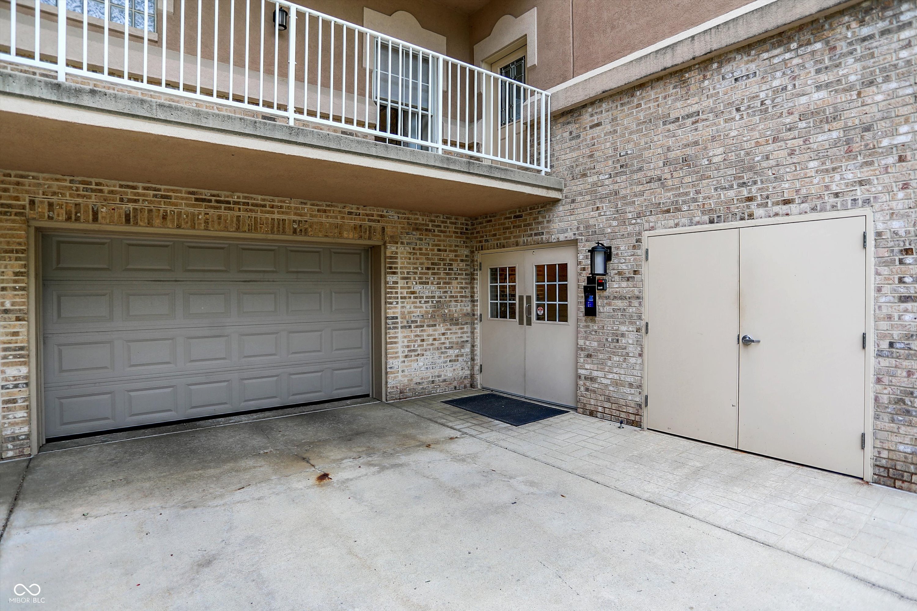 6640 Page Boulevard Unit: 101