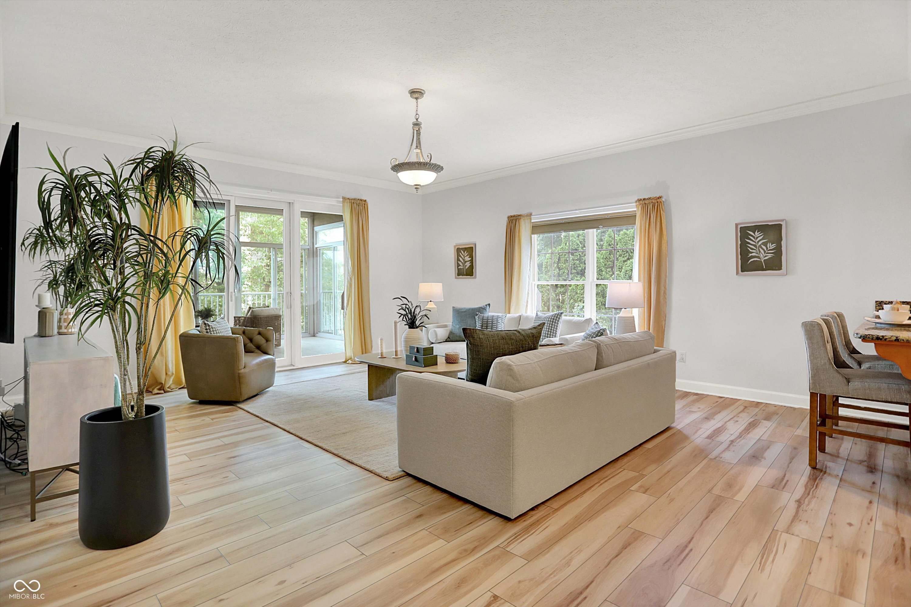 6640 Page Boulevard Unit: 101
