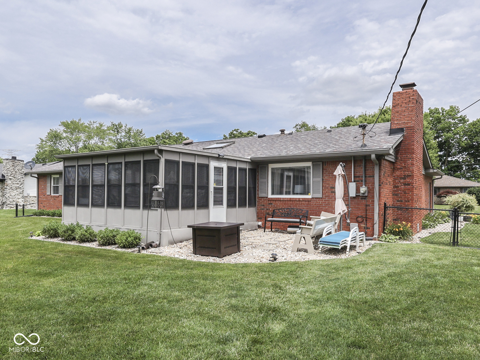 784 S Restin Road