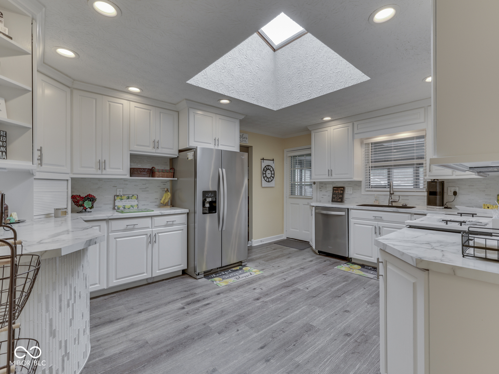 784 S Restin Road