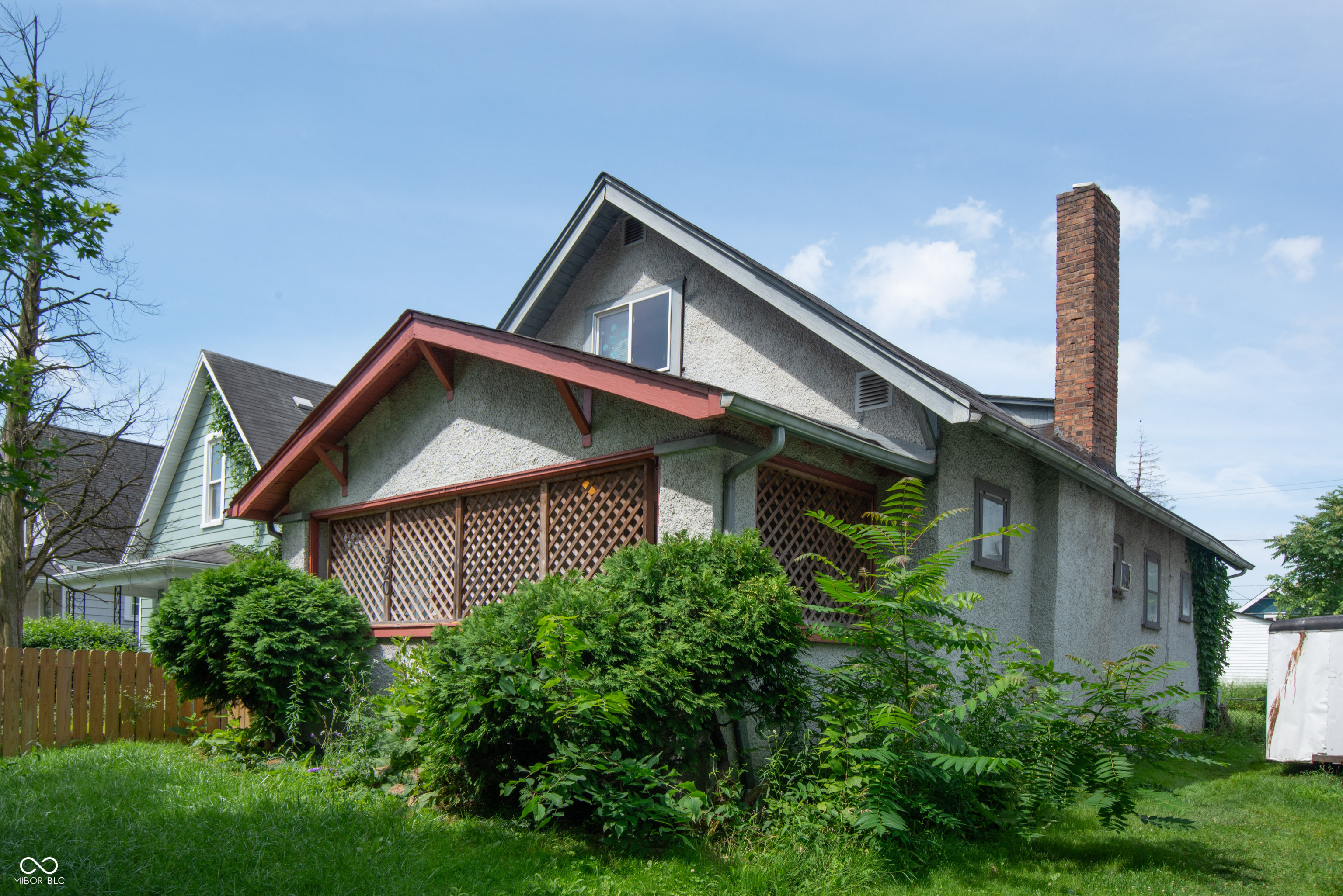 320 N Colorado Avenue
