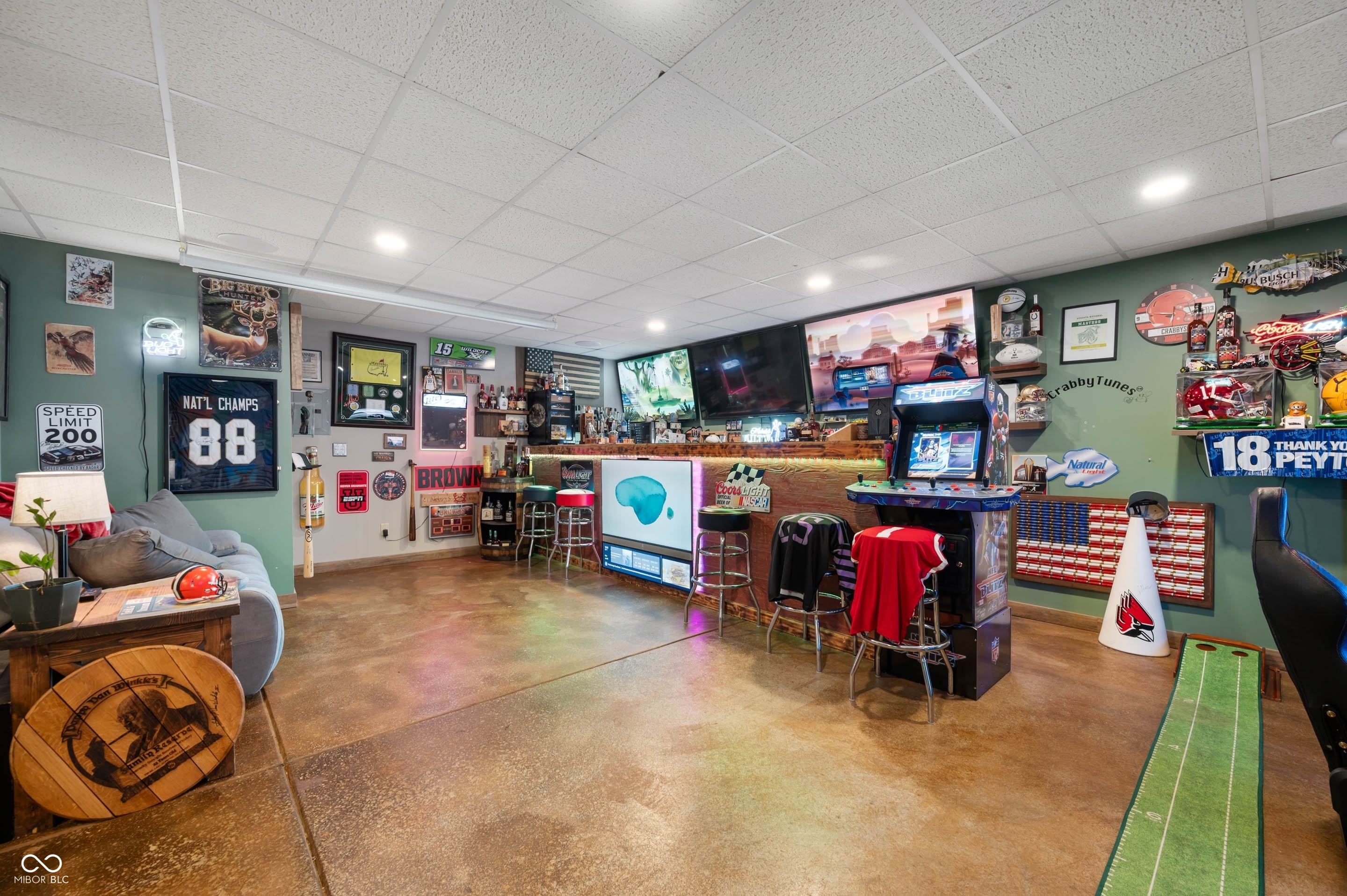 6420 Colt Lane