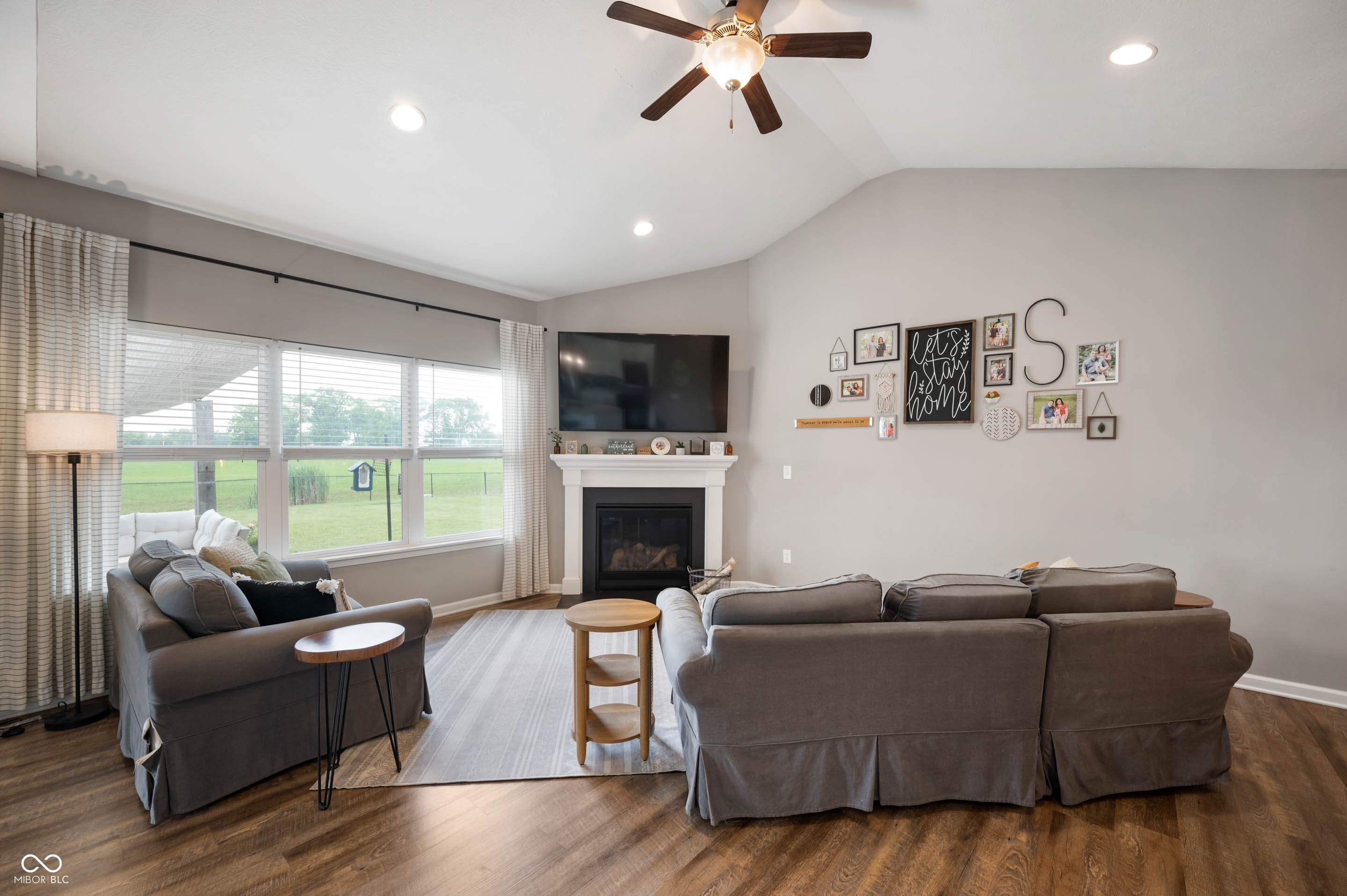 6420 Colt Lane