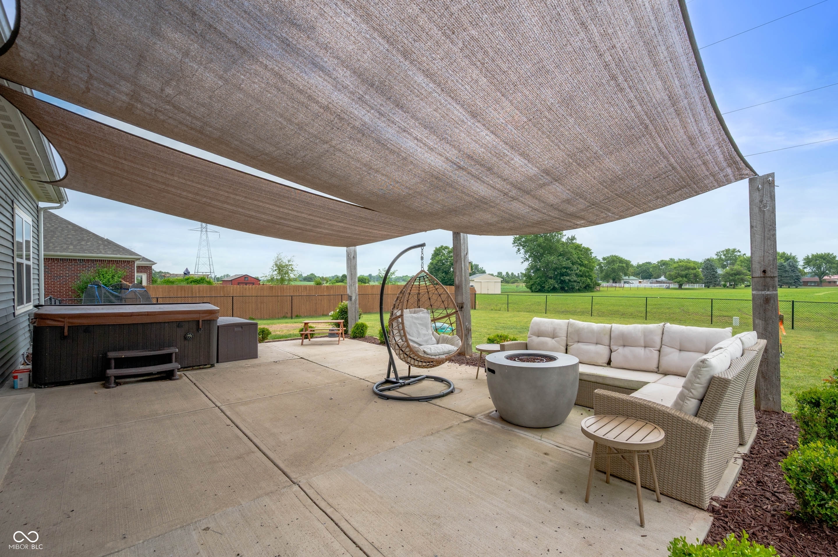 6420 Colt Lane