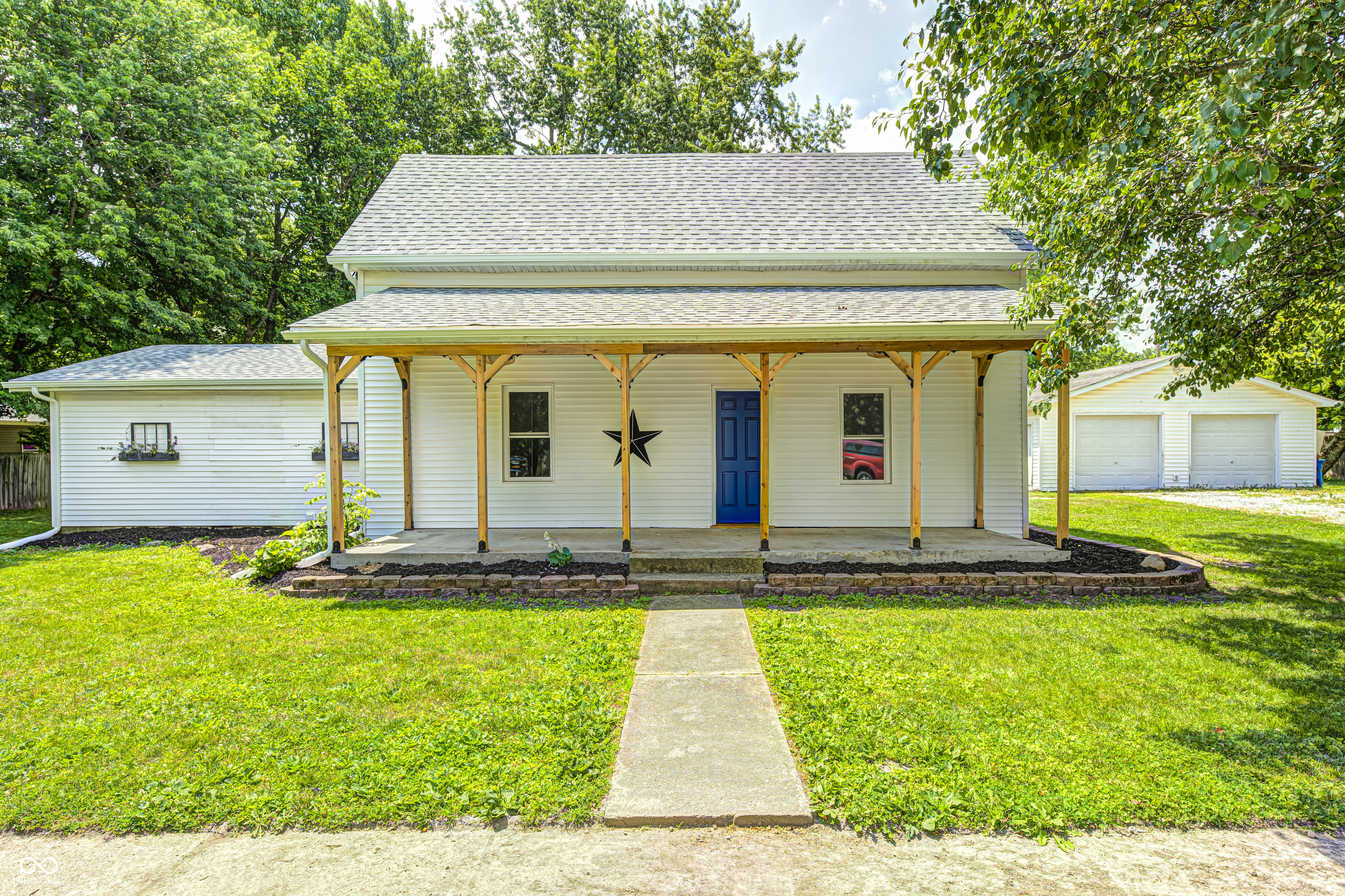 209 Howard Avenue