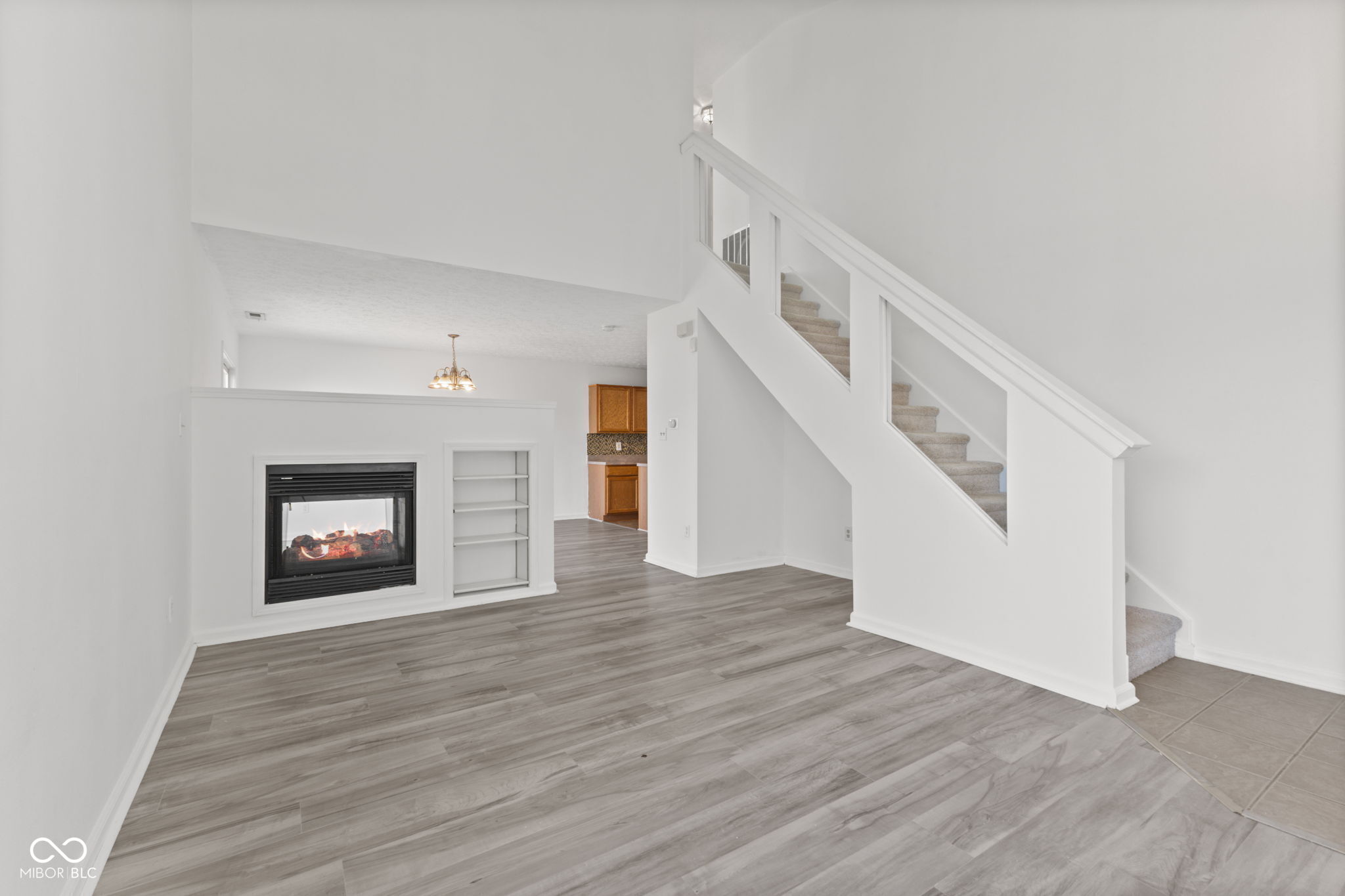 618 Stobus Drive