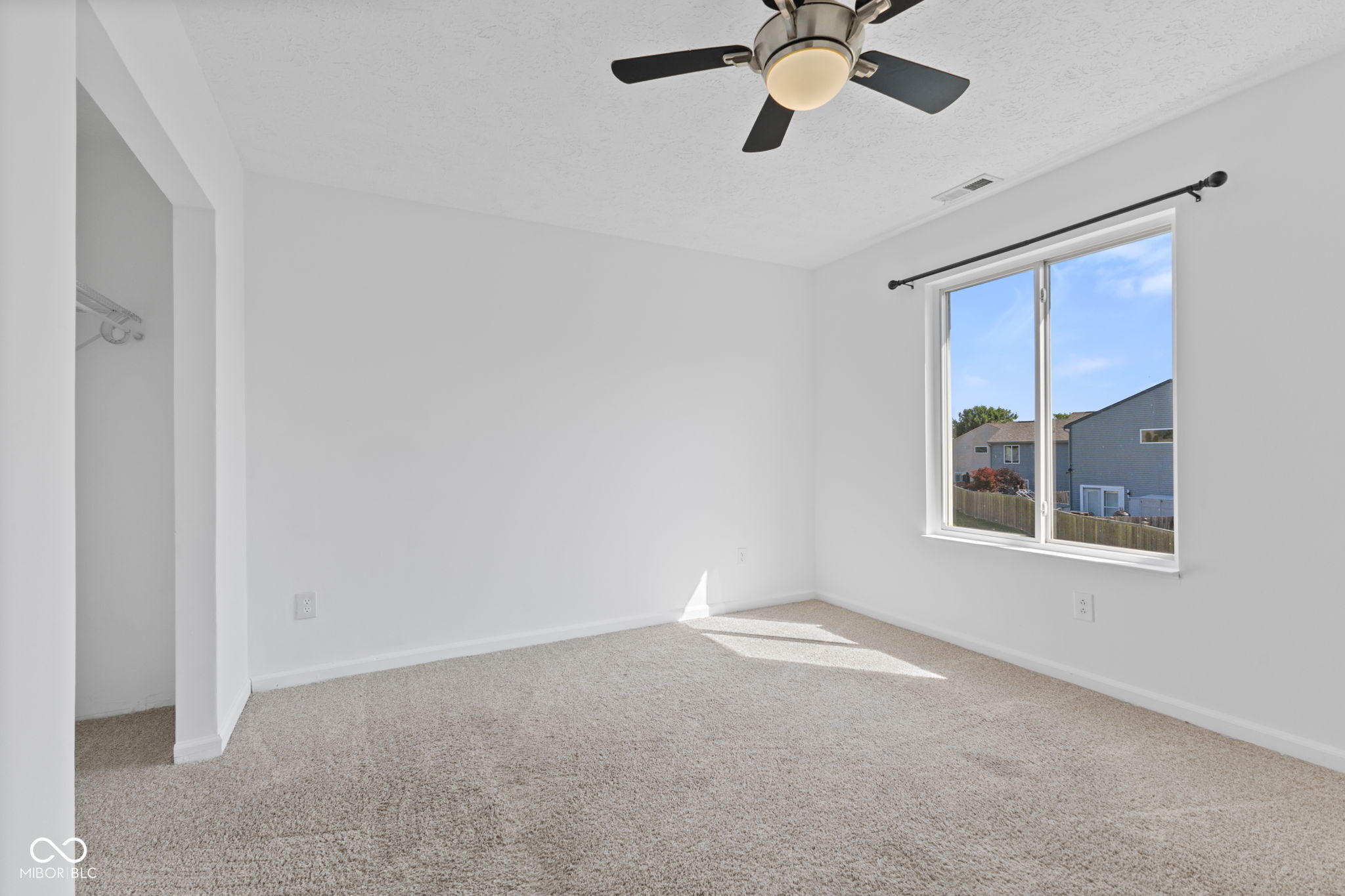 618 Stobus Drive
