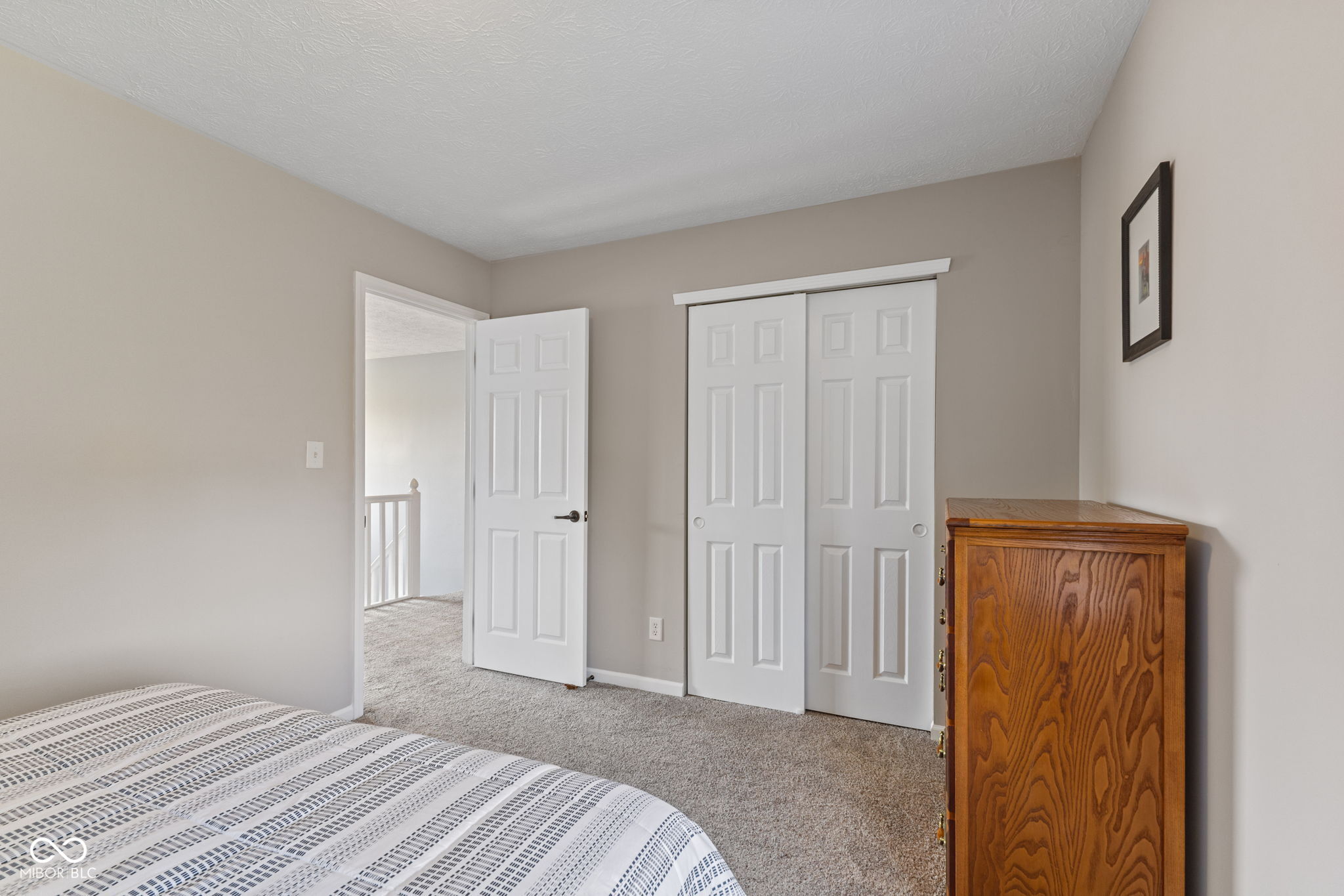 1260 Easton Point Drive