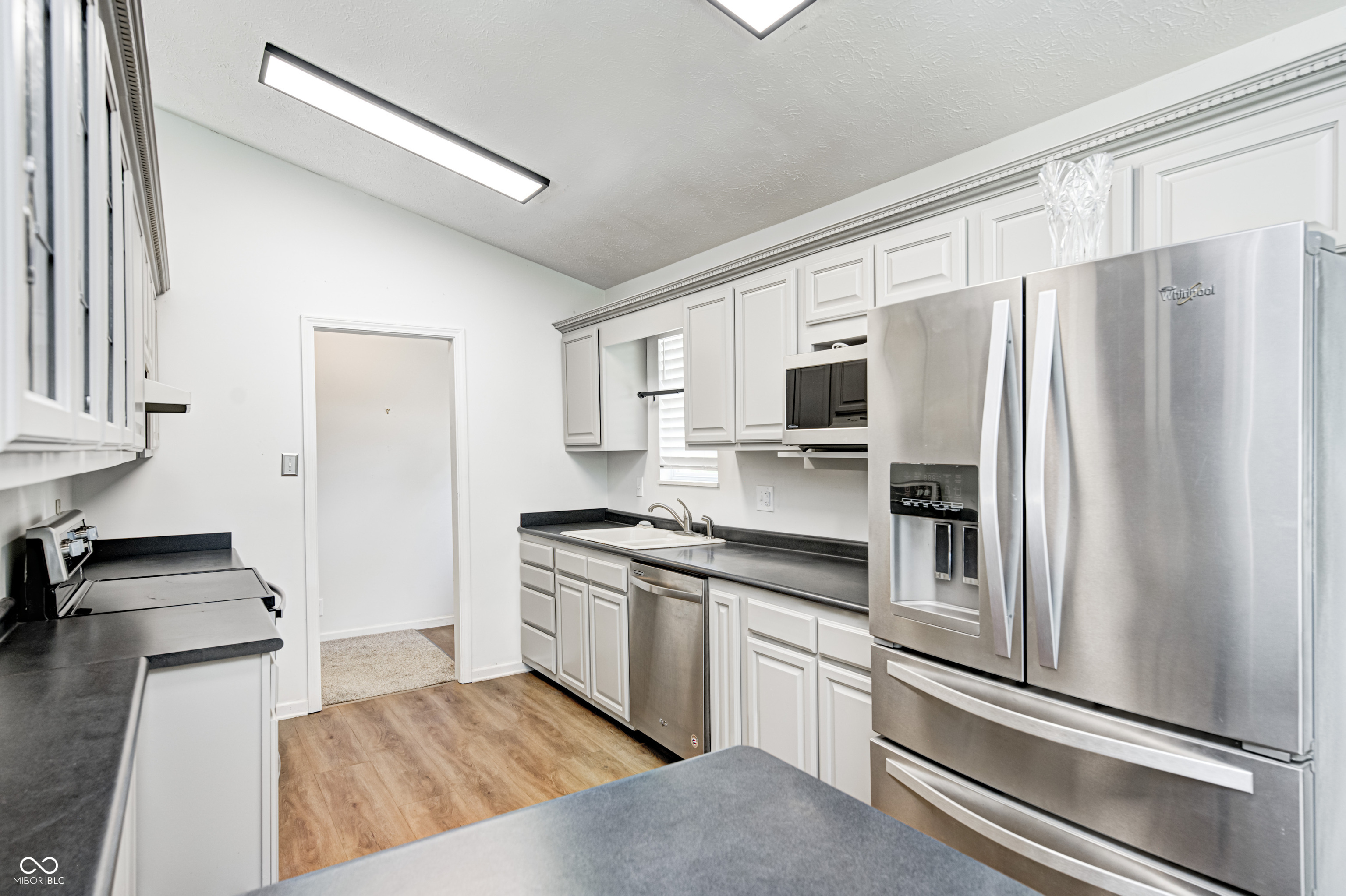 494 W Greencastle Road