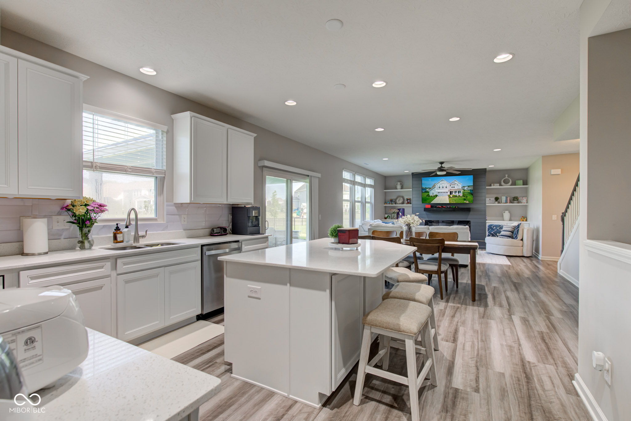 5527 Mahogany Drive