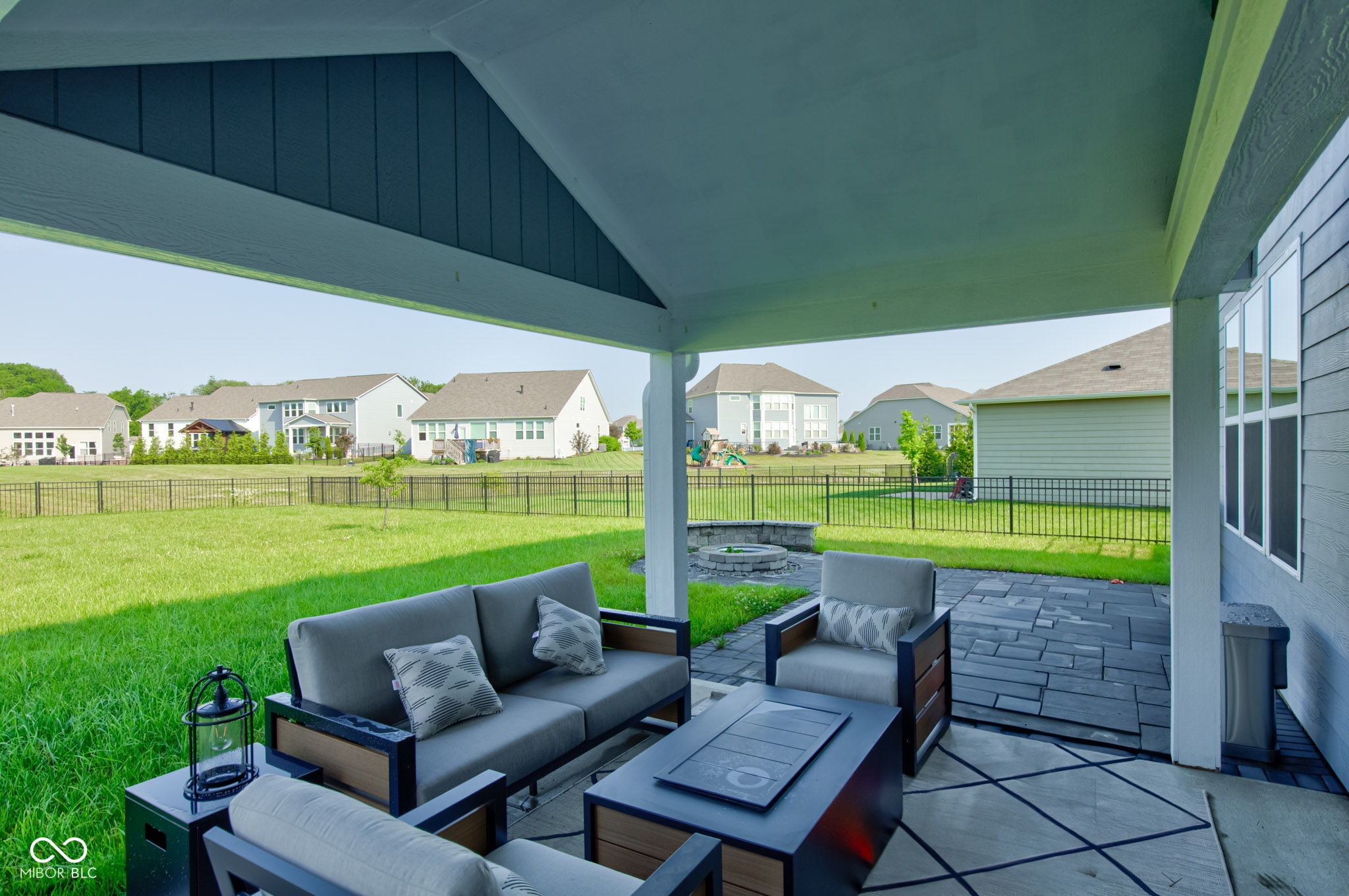 5527 Mahogany Drive