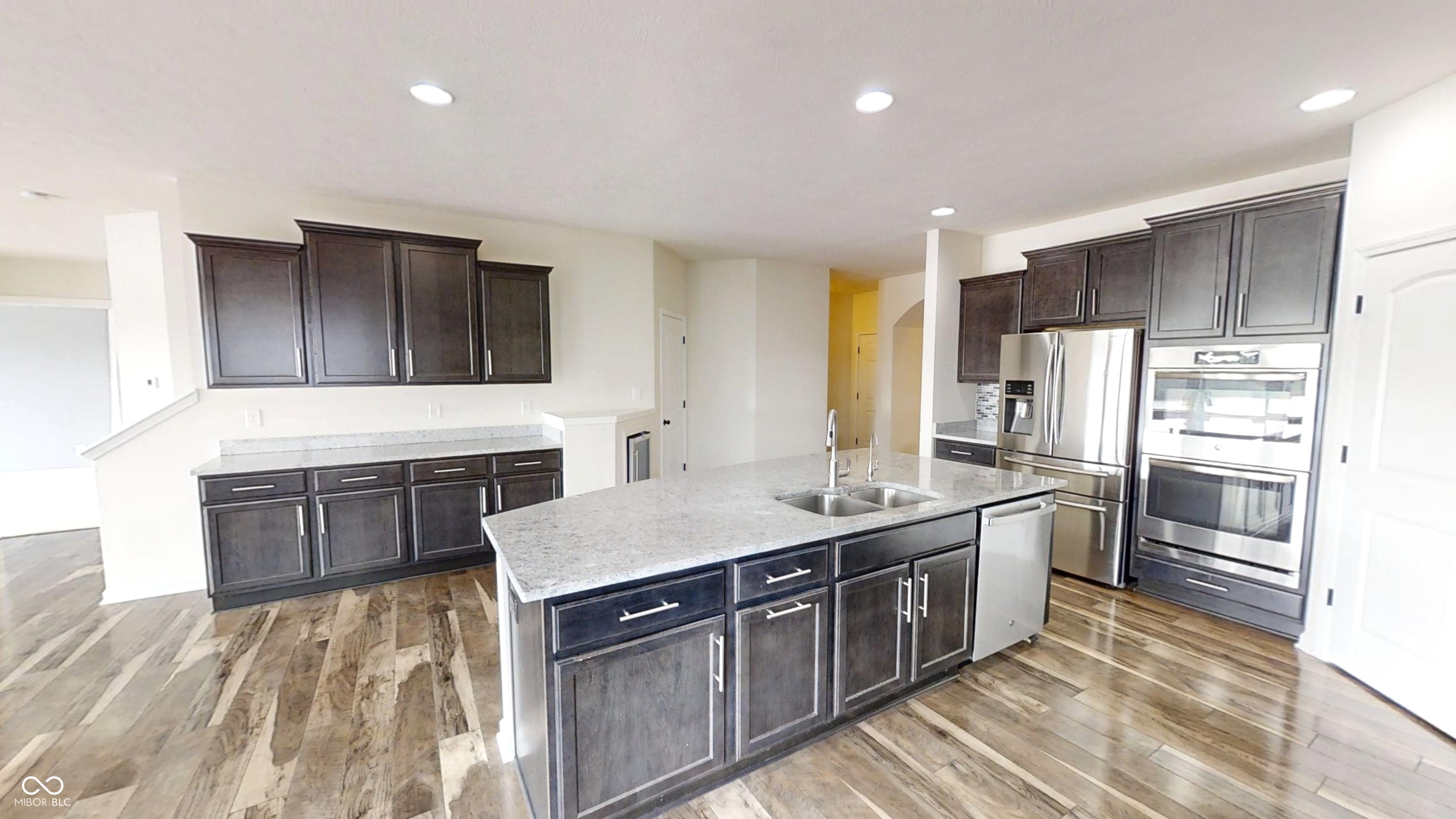9404 Crystal River Drive