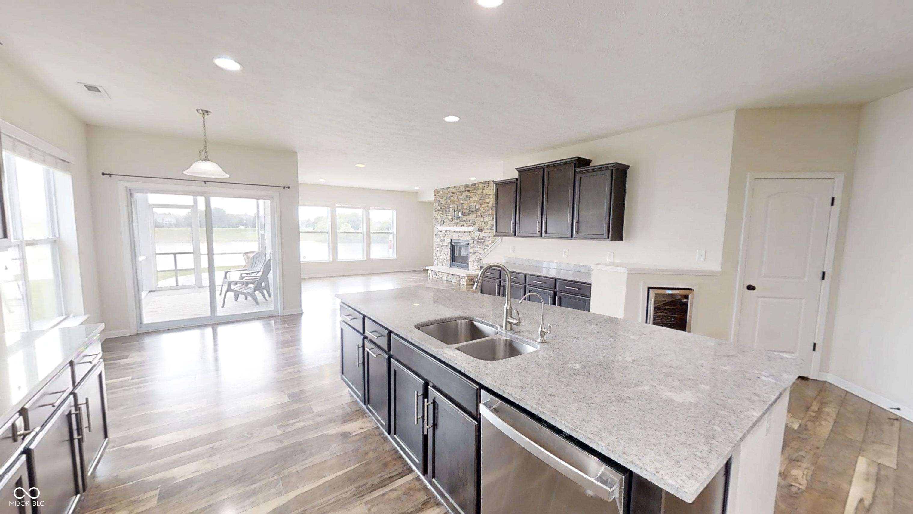 9404 Crystal River Drive