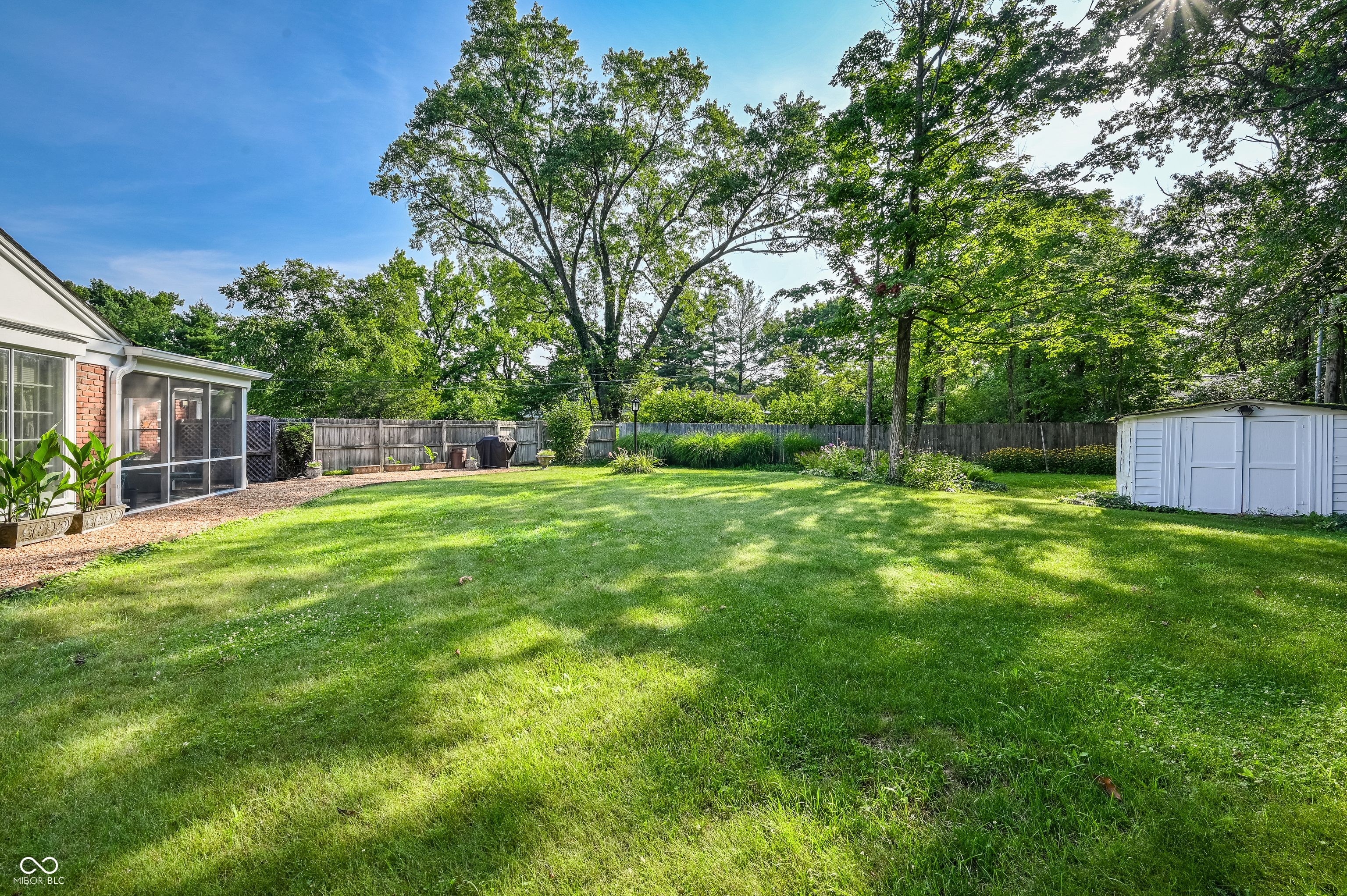 7039 Lantern Road