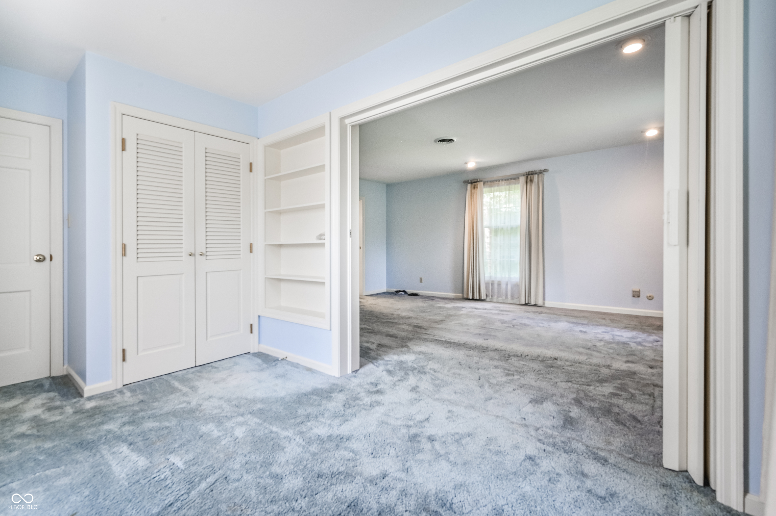7039 Lantern Road