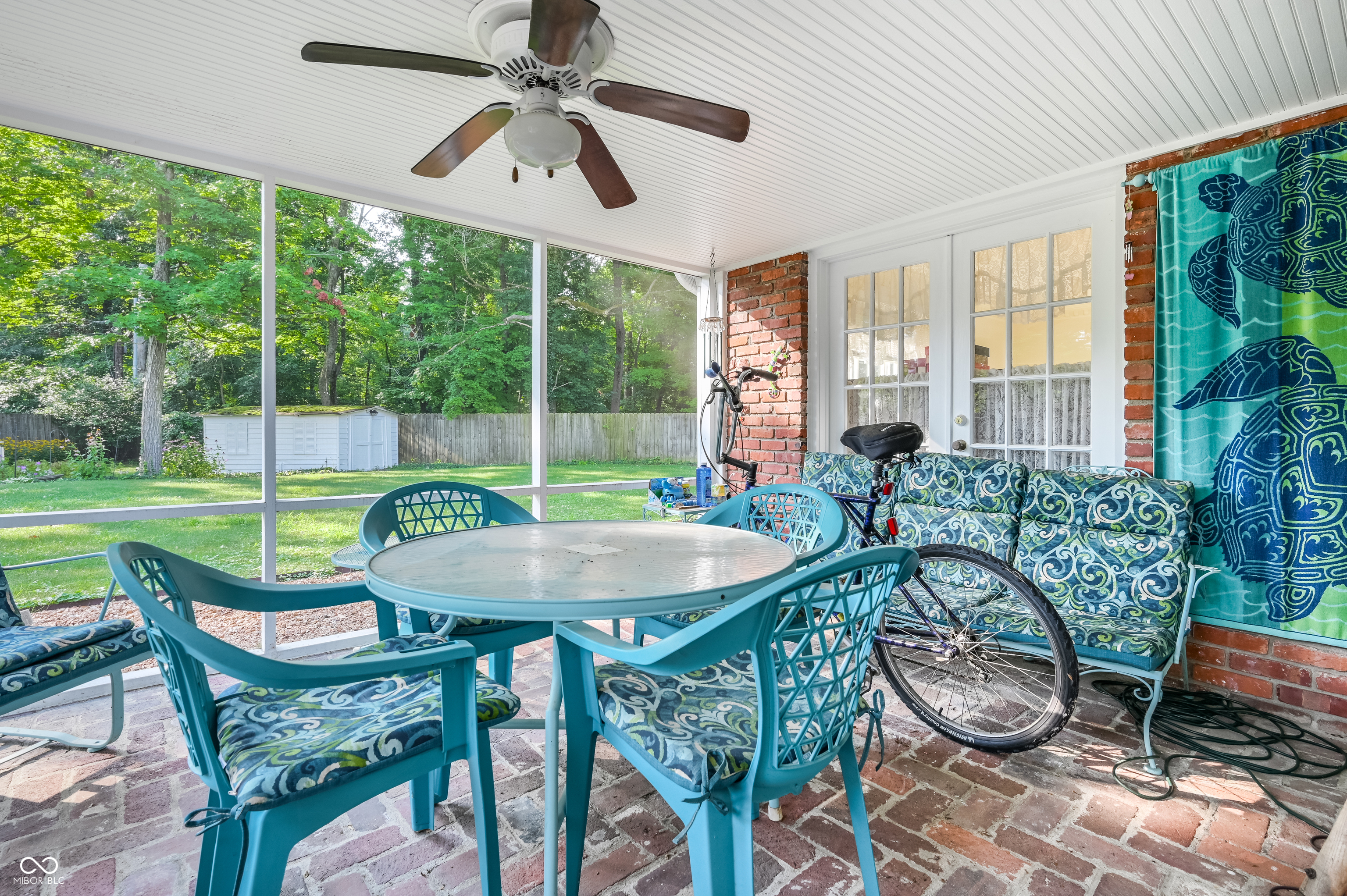 7039 Lantern Road