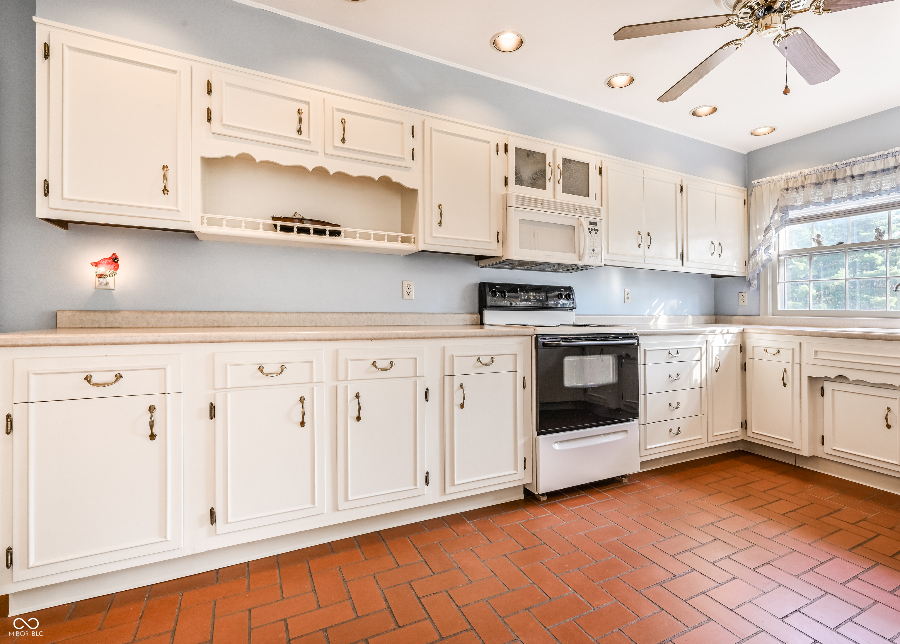 7039 Lantern Road