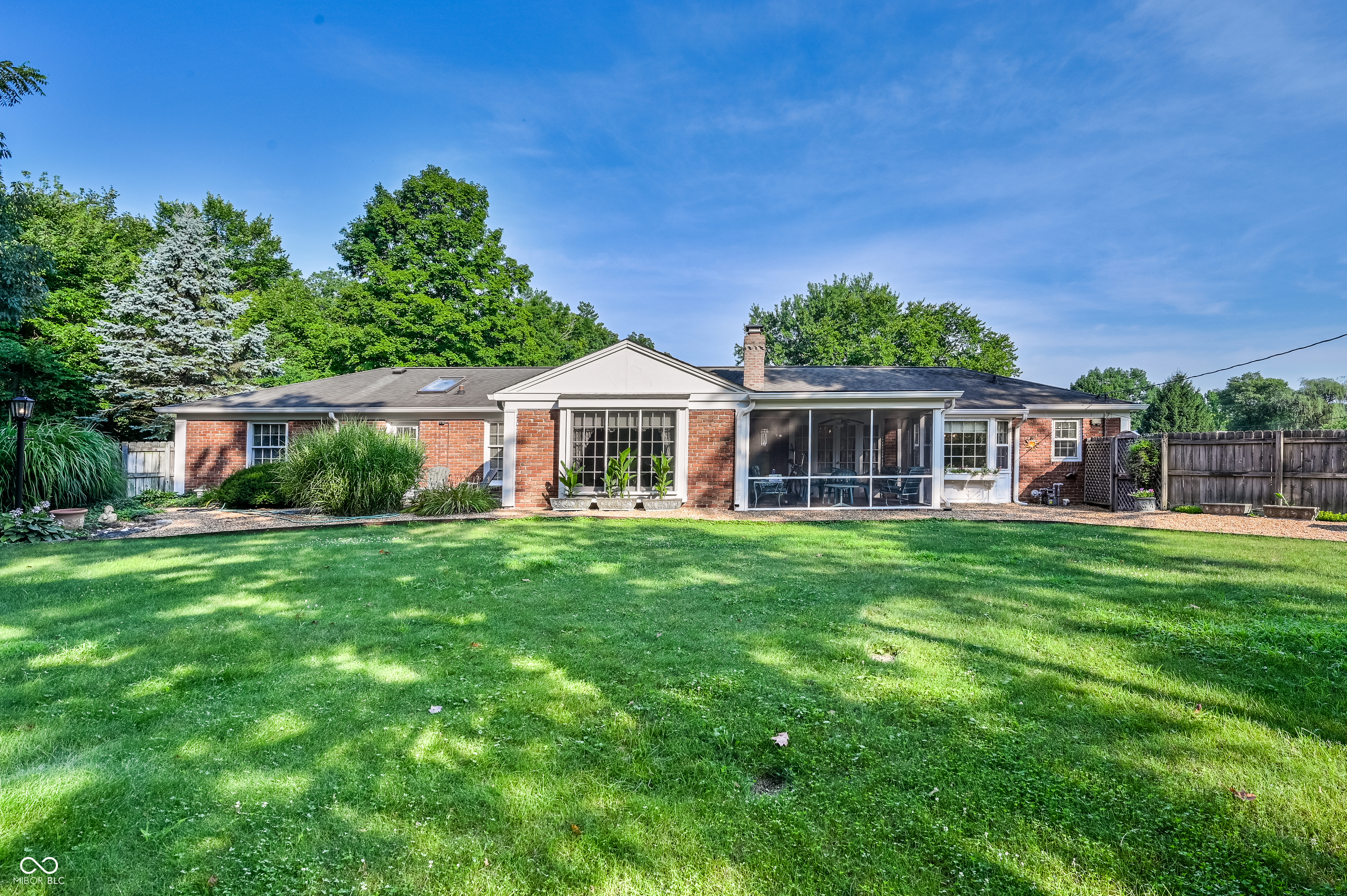 7039 Lantern Road