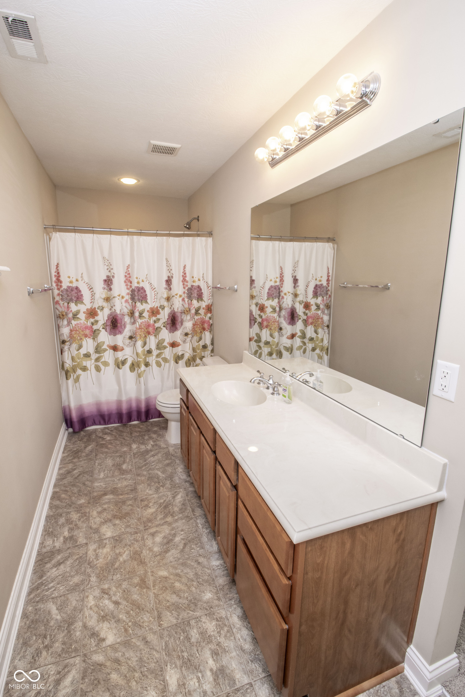 6448 W Whiteside Court