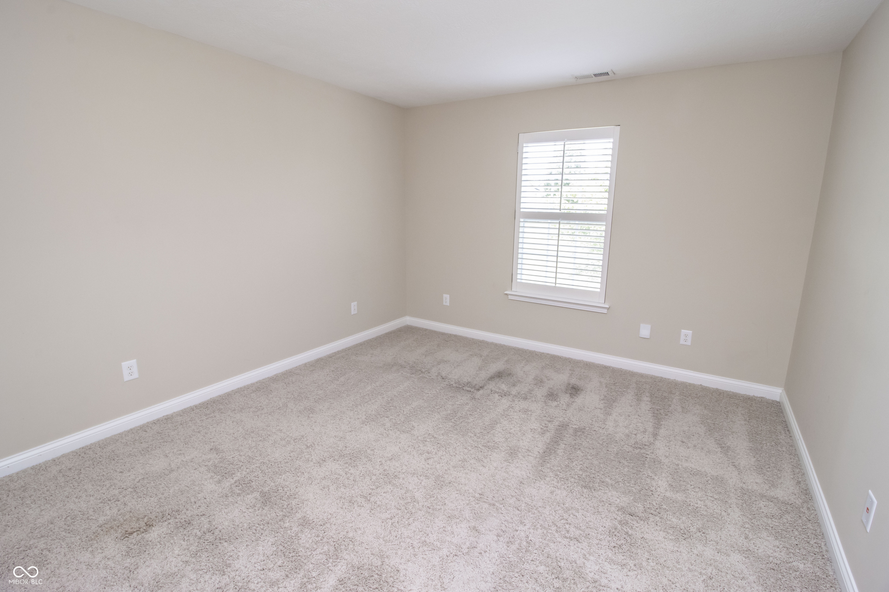 6448 W Whiteside Court