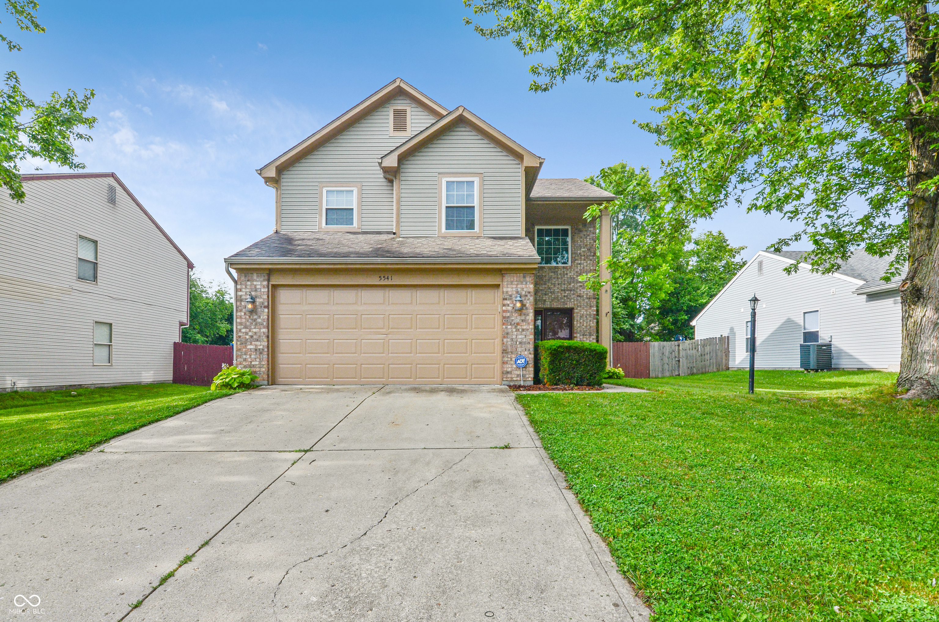 5541 Lippan Way