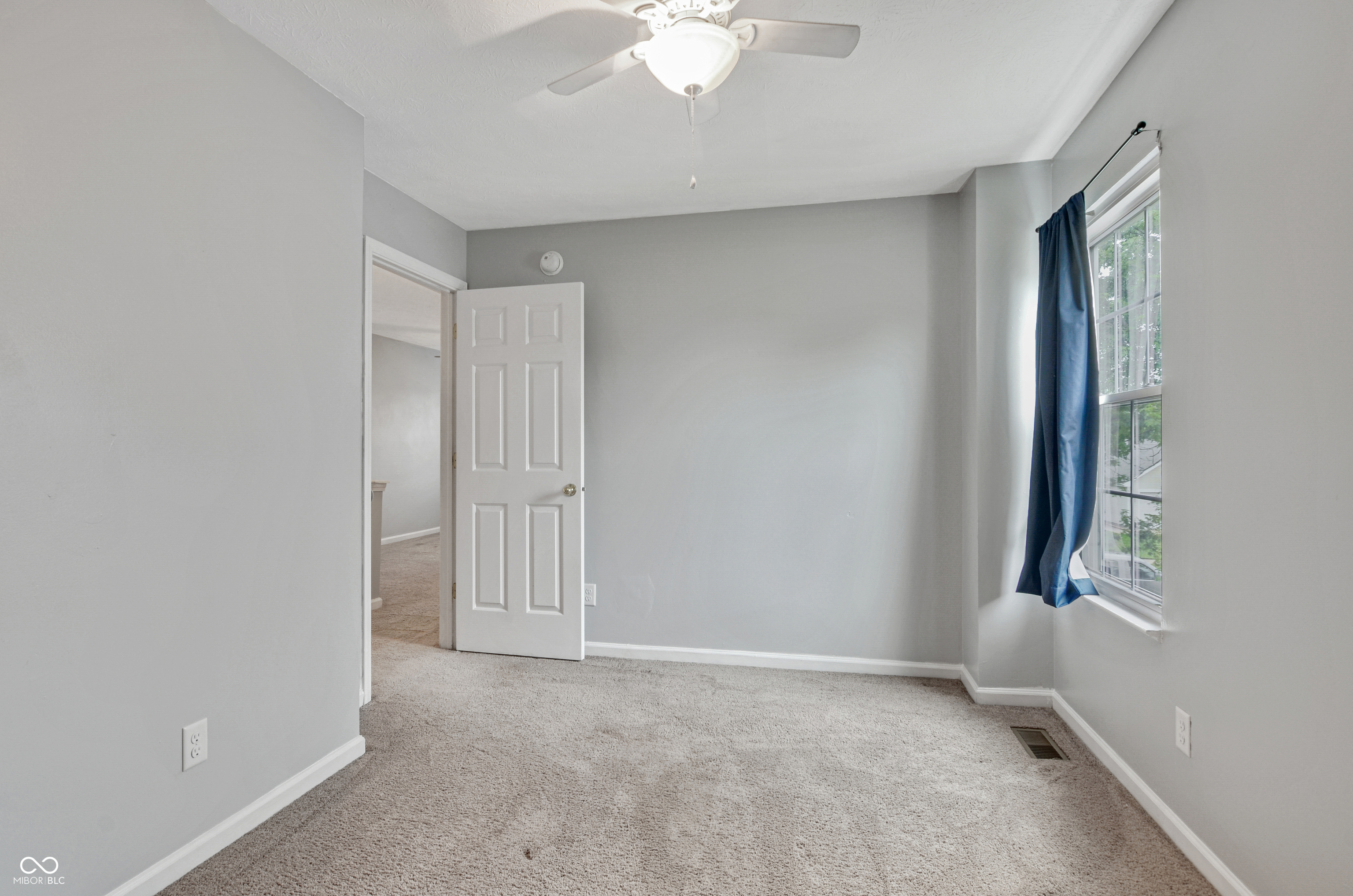5541 Lippan Way