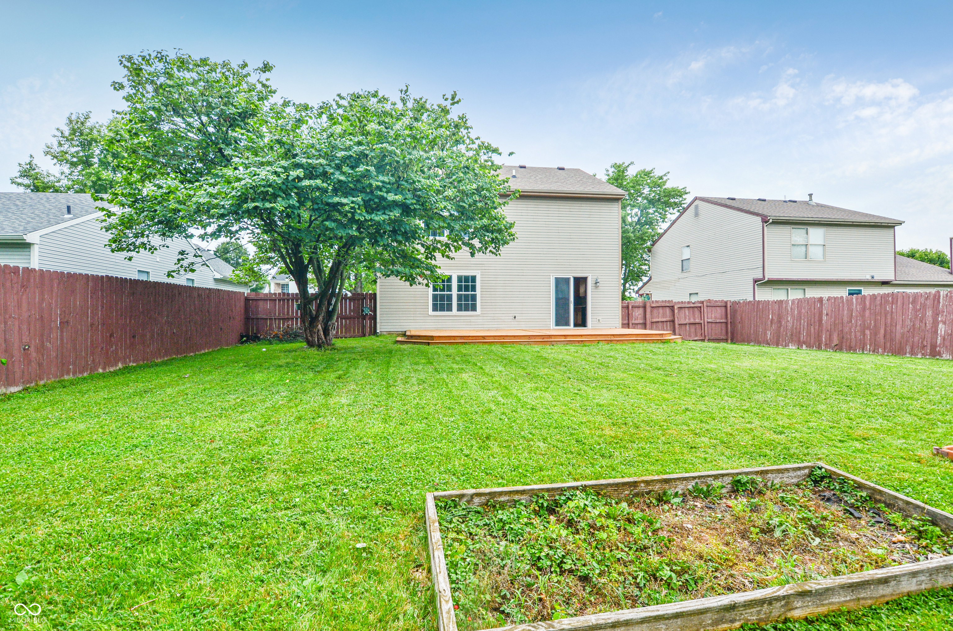 5541 Lippan Way
