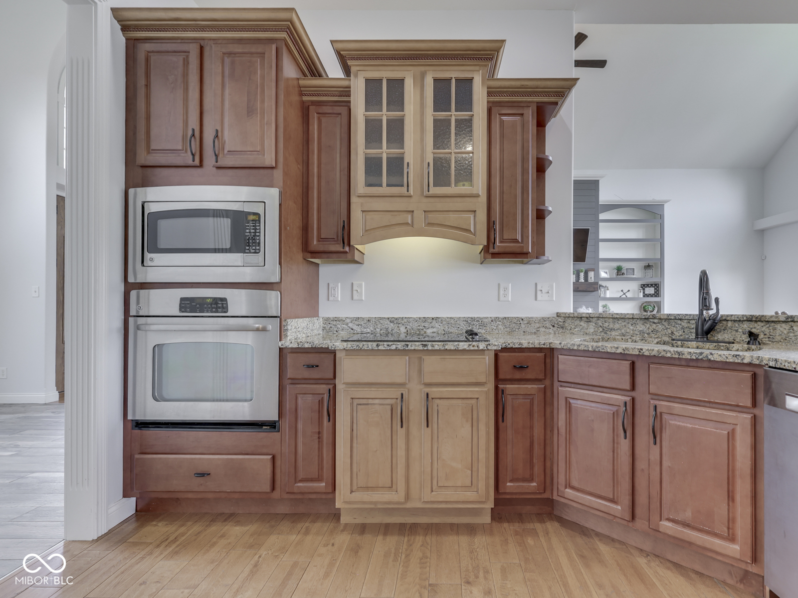3270 Cherokee Circle