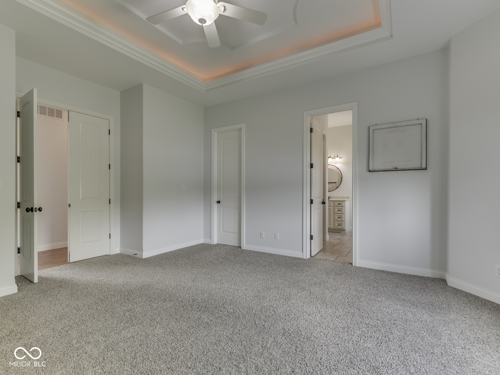 3270 Cherokee Circle