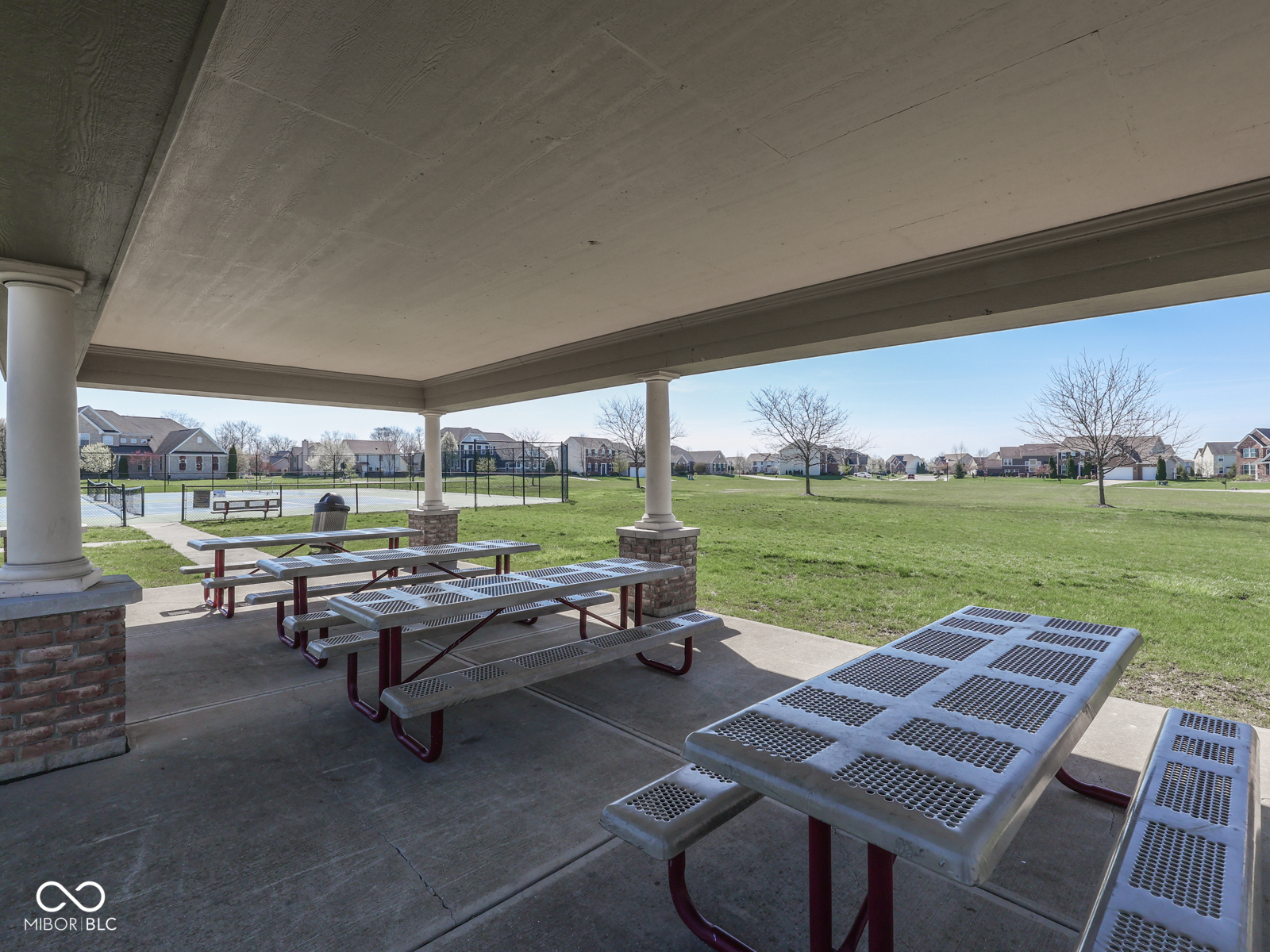 3270 Cherokee Circle