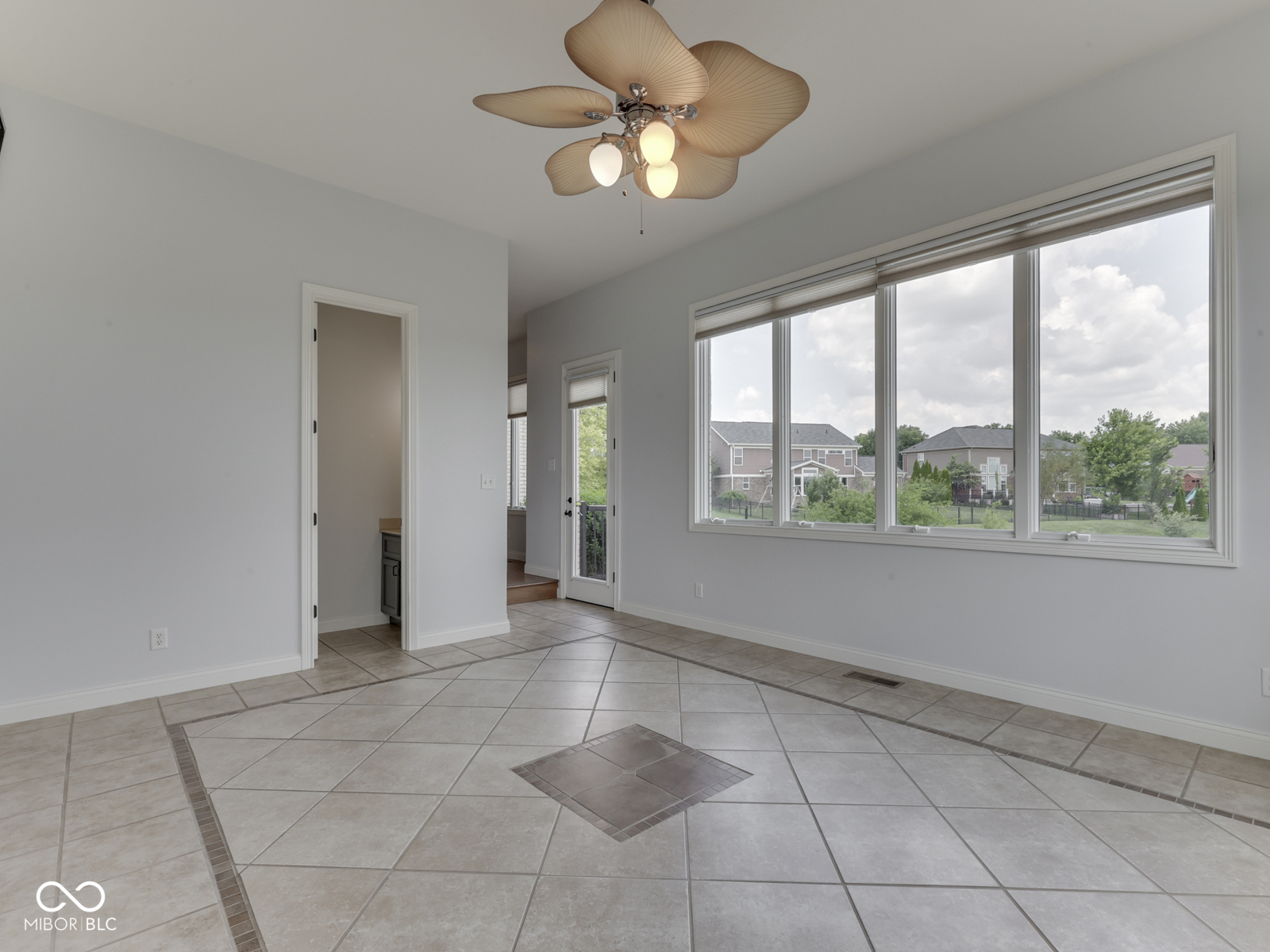 3270 Cherokee Circle