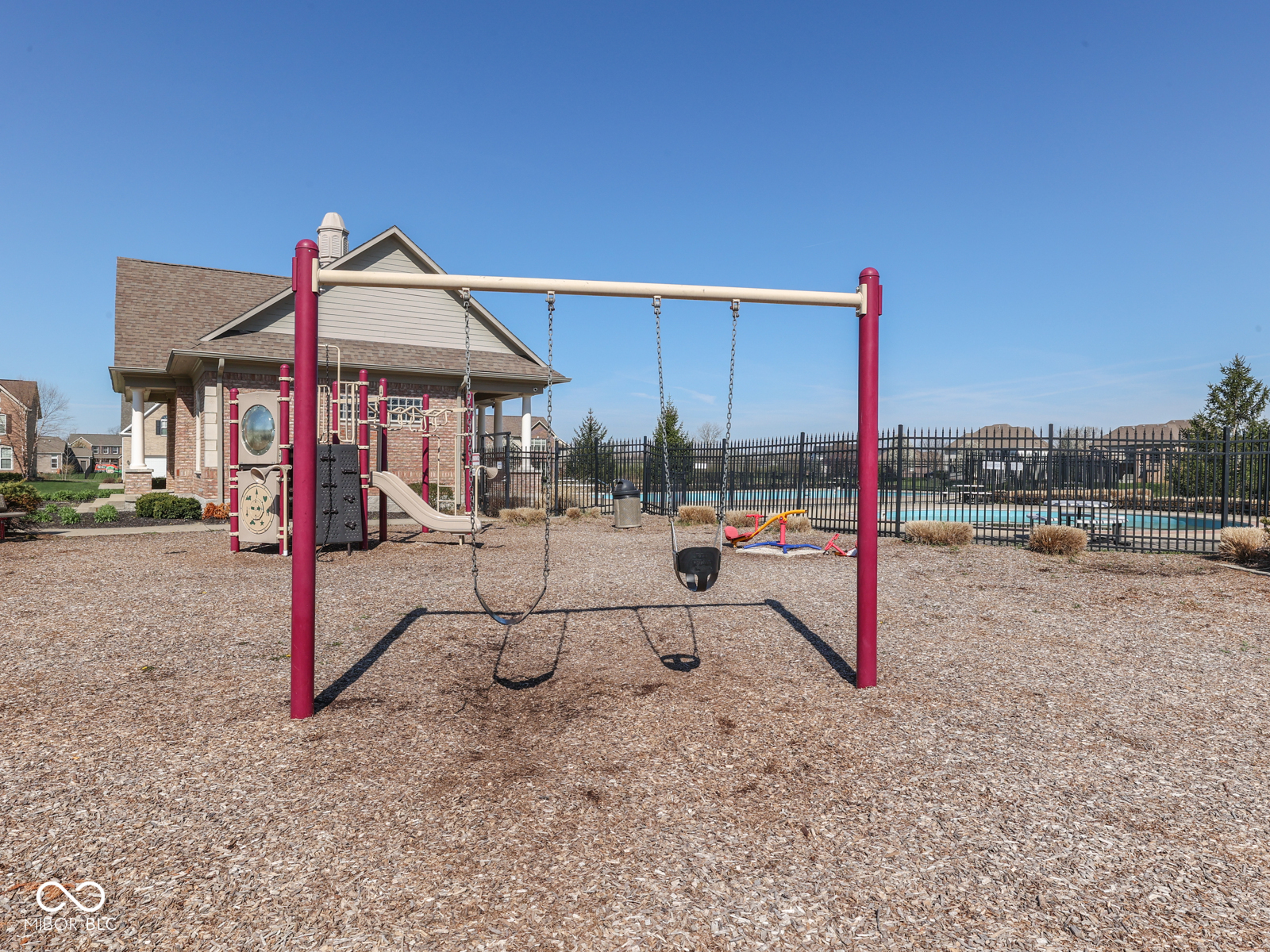 3270 Cherokee Circle
