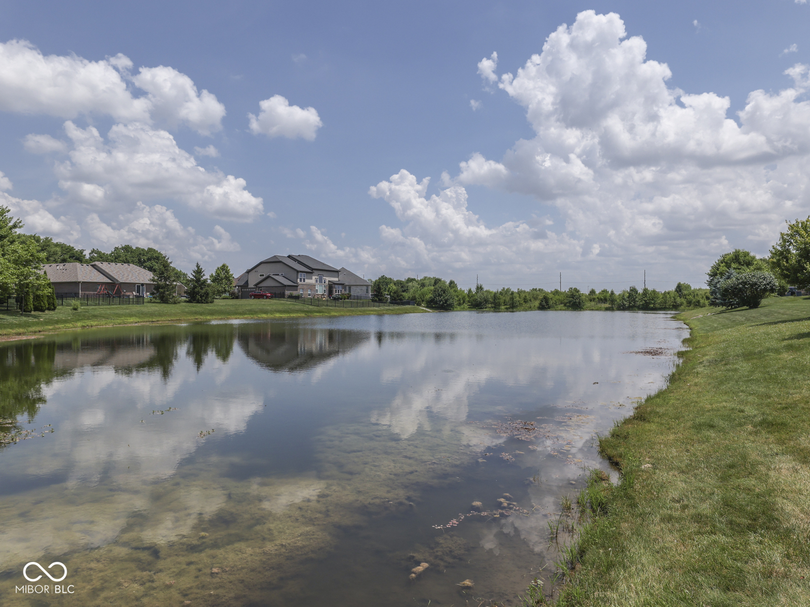 3270 Cherokee Circle