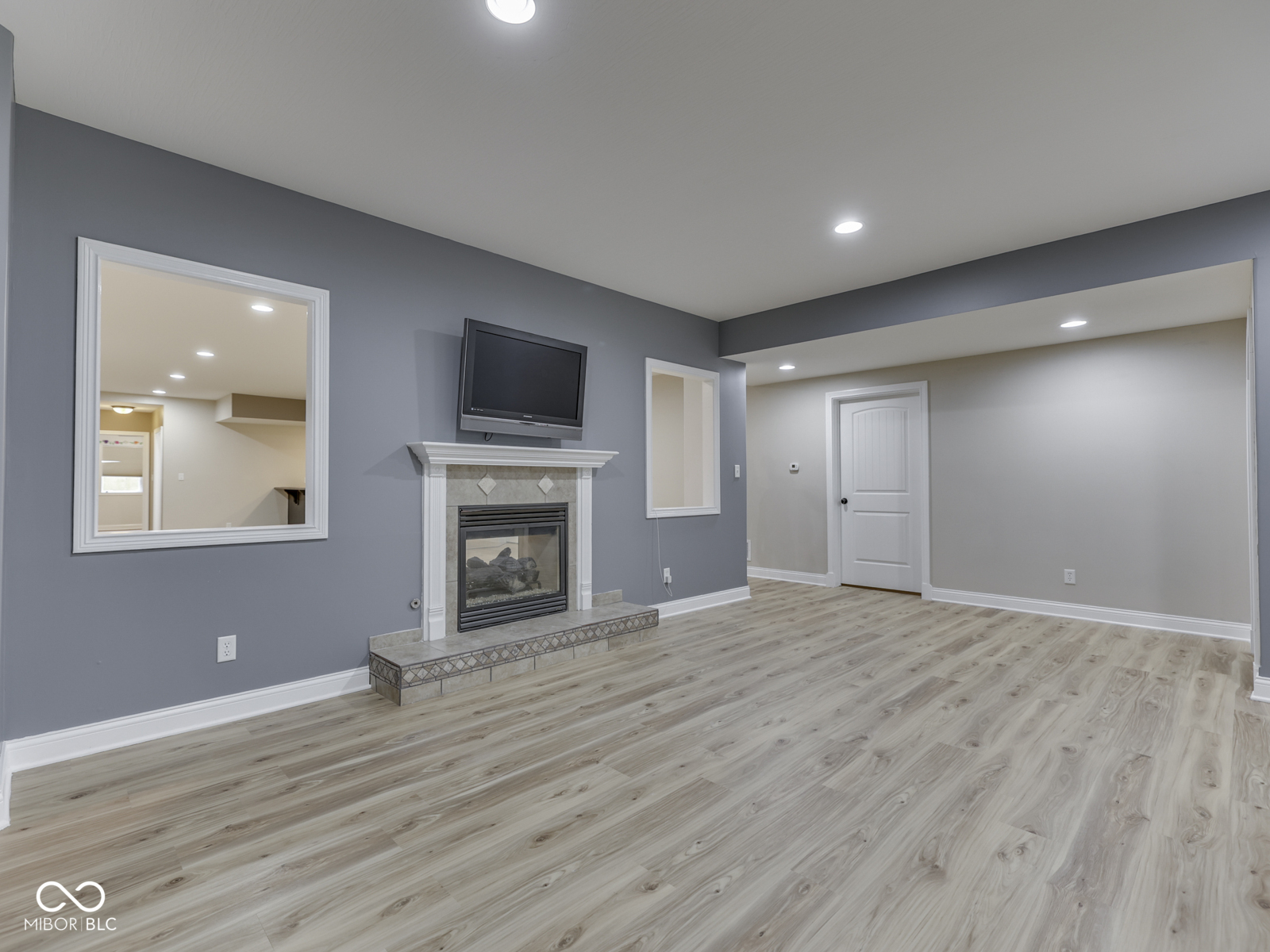 3270 Cherokee Circle