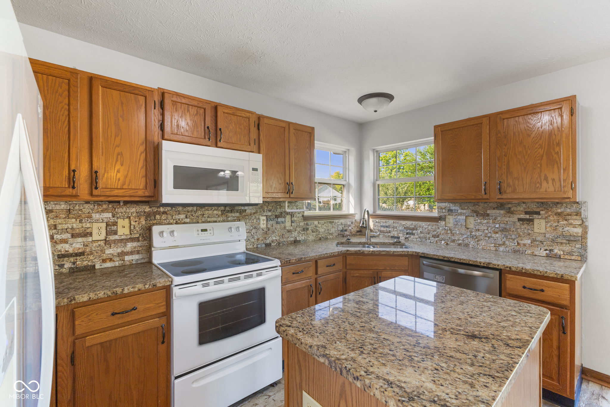 282 N Greenbriar Drive