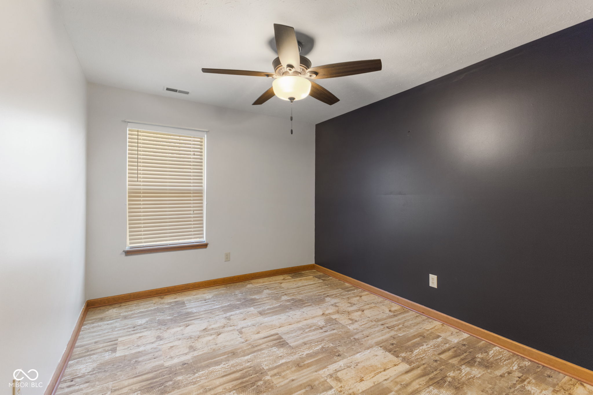 282 N Greenbriar Drive