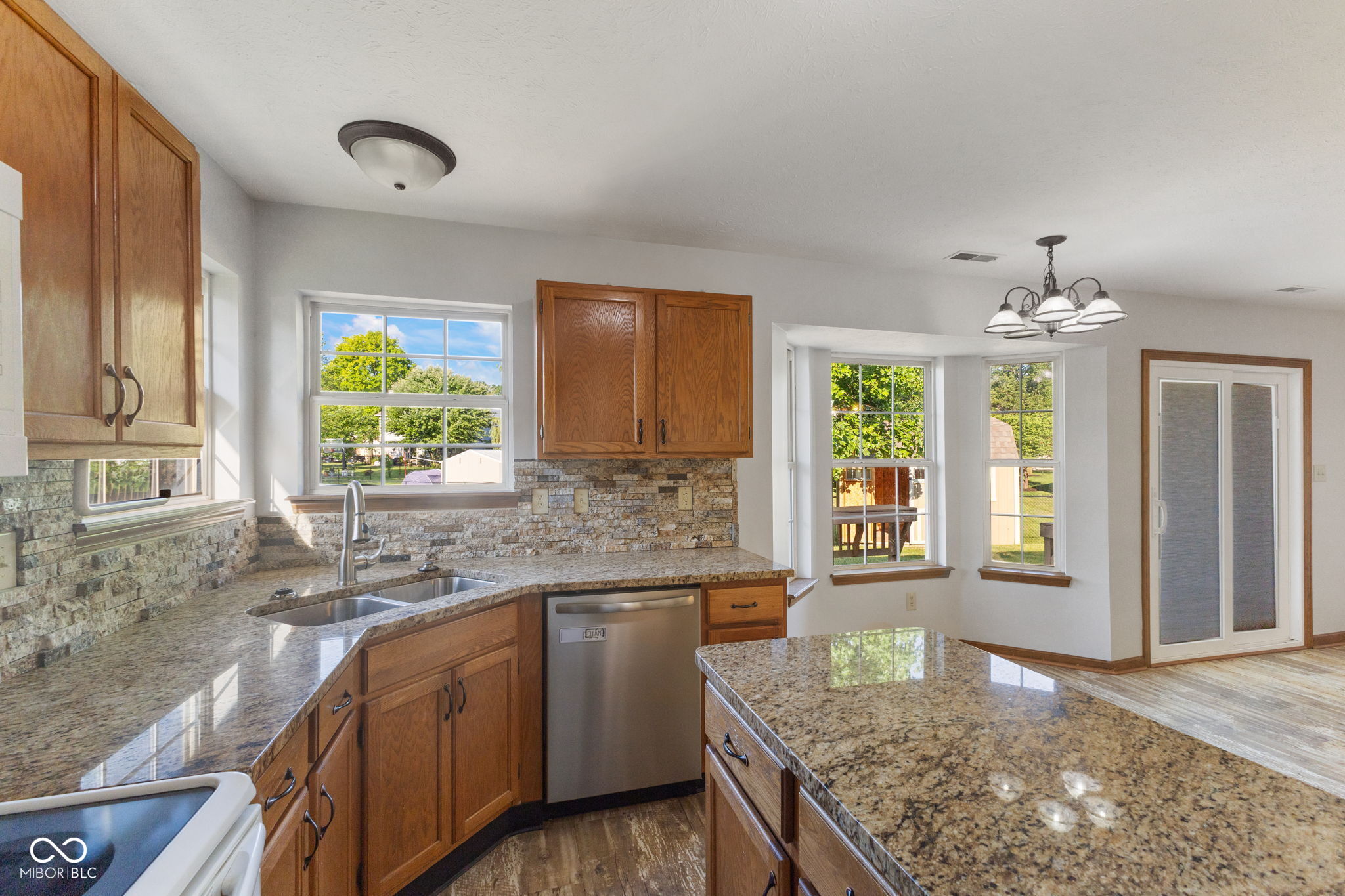 282 N Greenbriar Drive