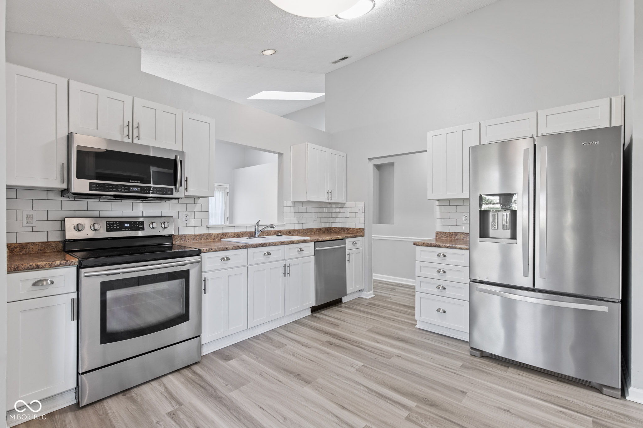 8812 Glass Chimney Lane