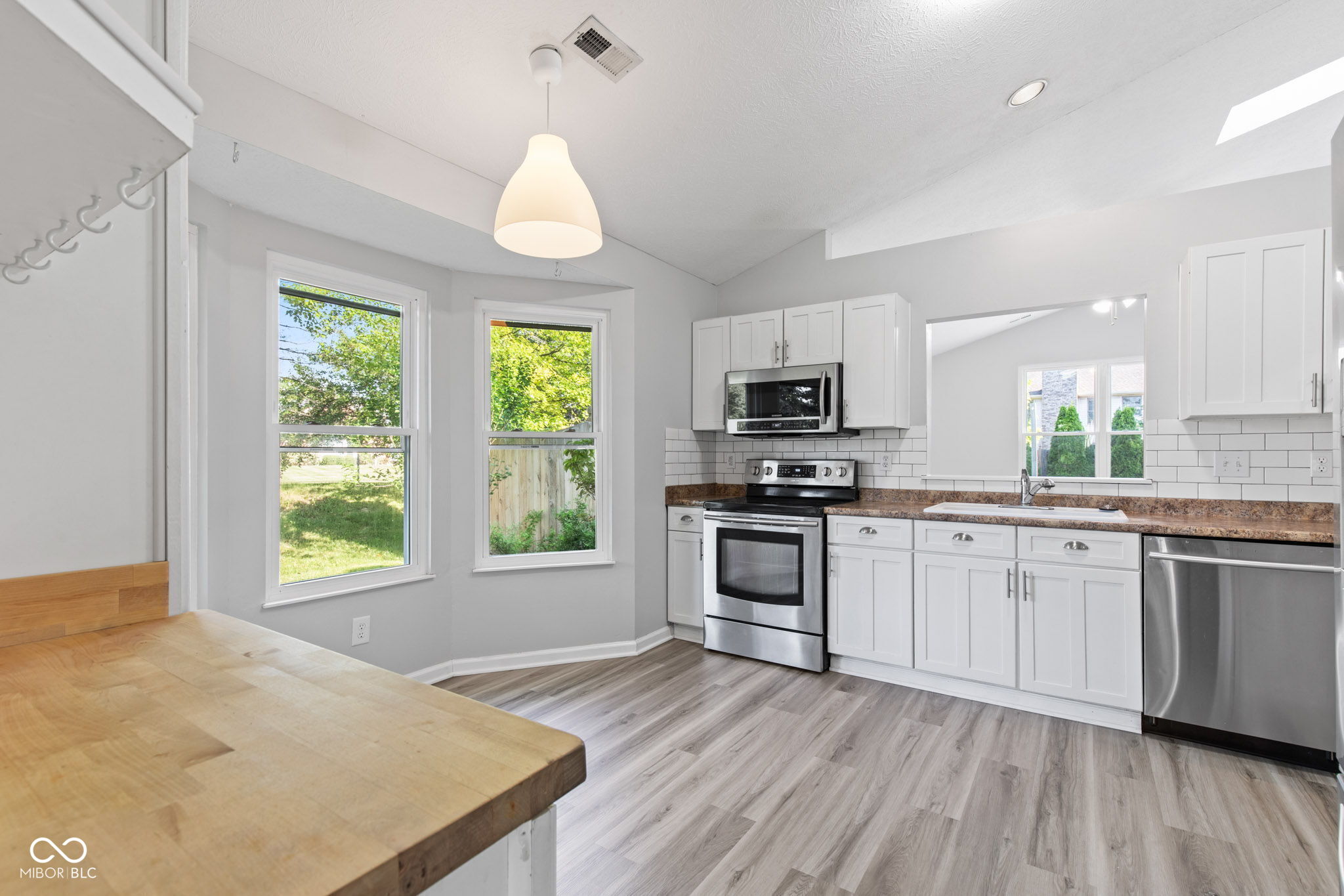 8812 Glass Chimney Lane