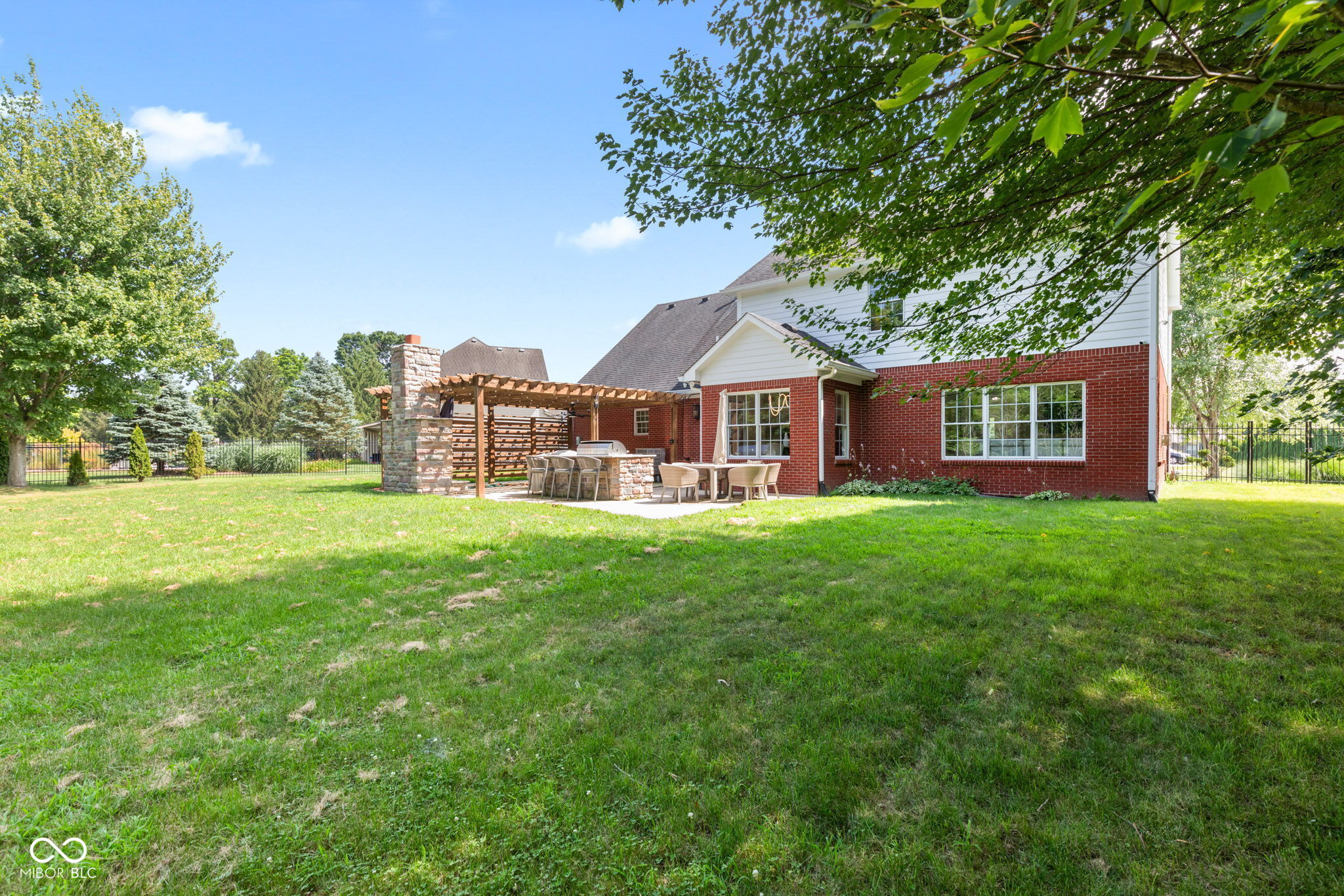 5910 Hickory Woods Drive