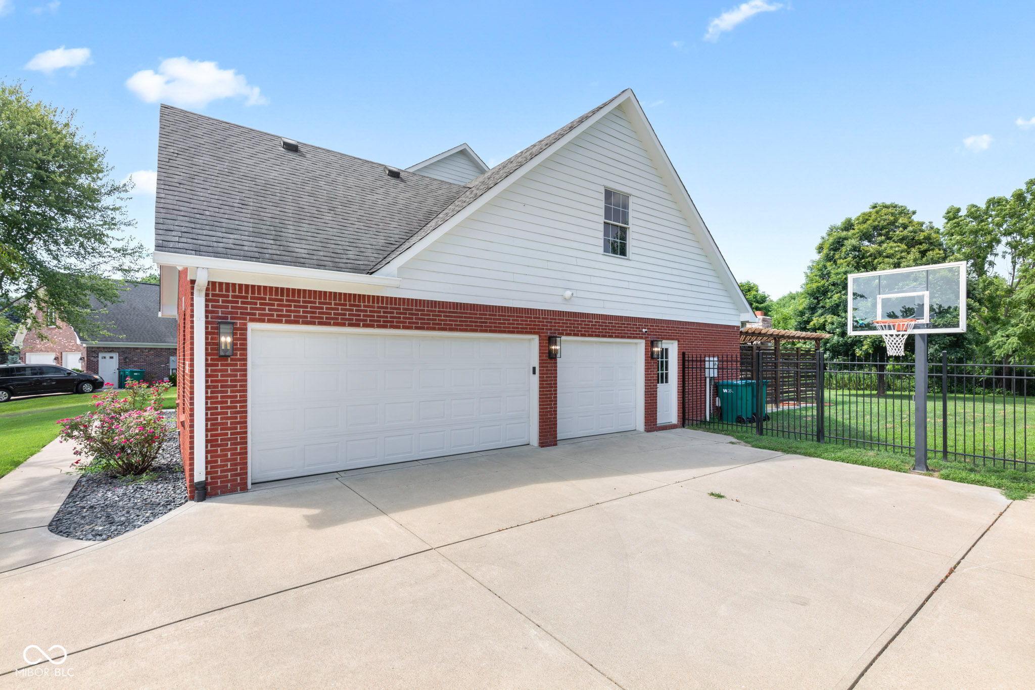 5910 Hickory Woods Drive