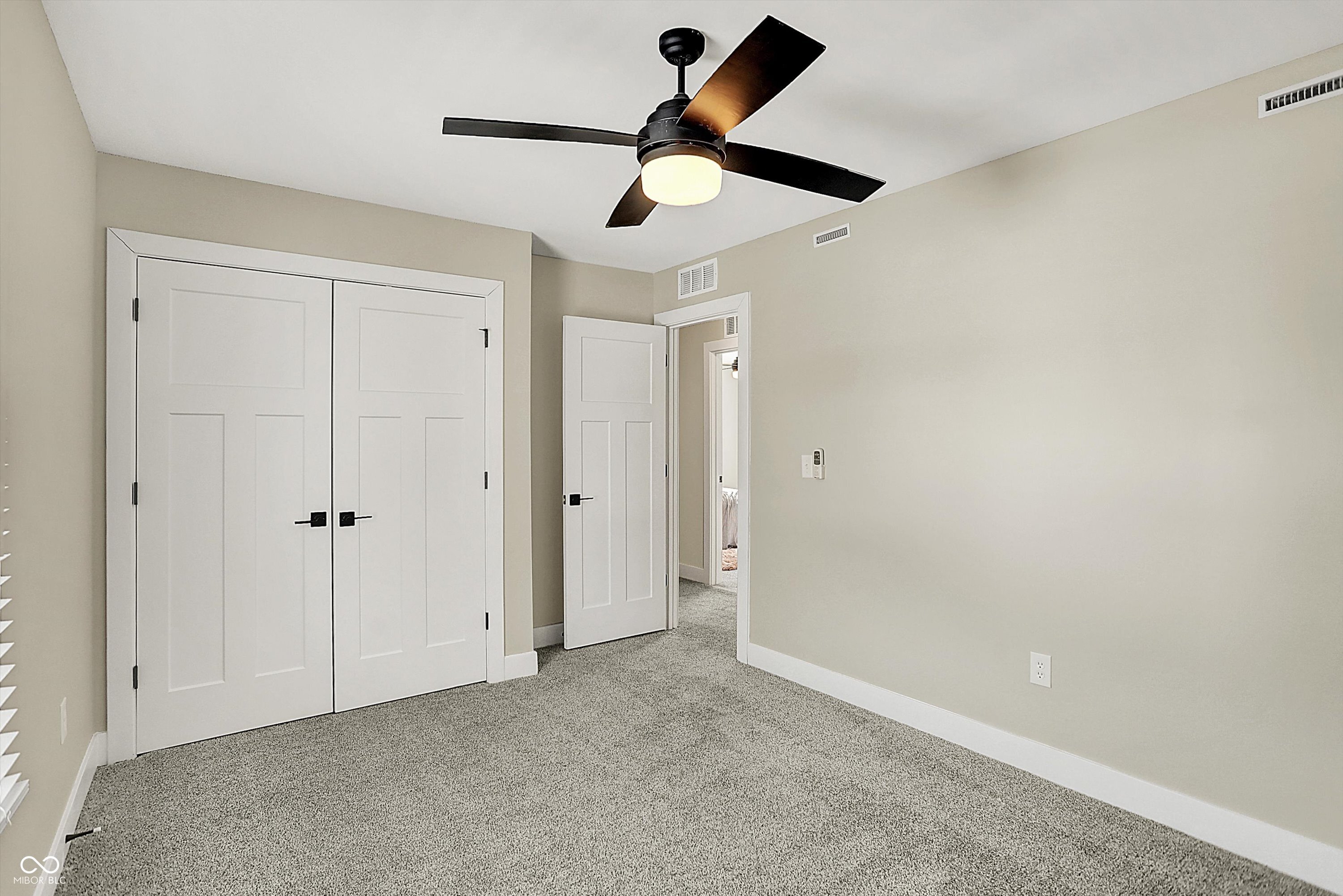 3264 Orchard Avenue